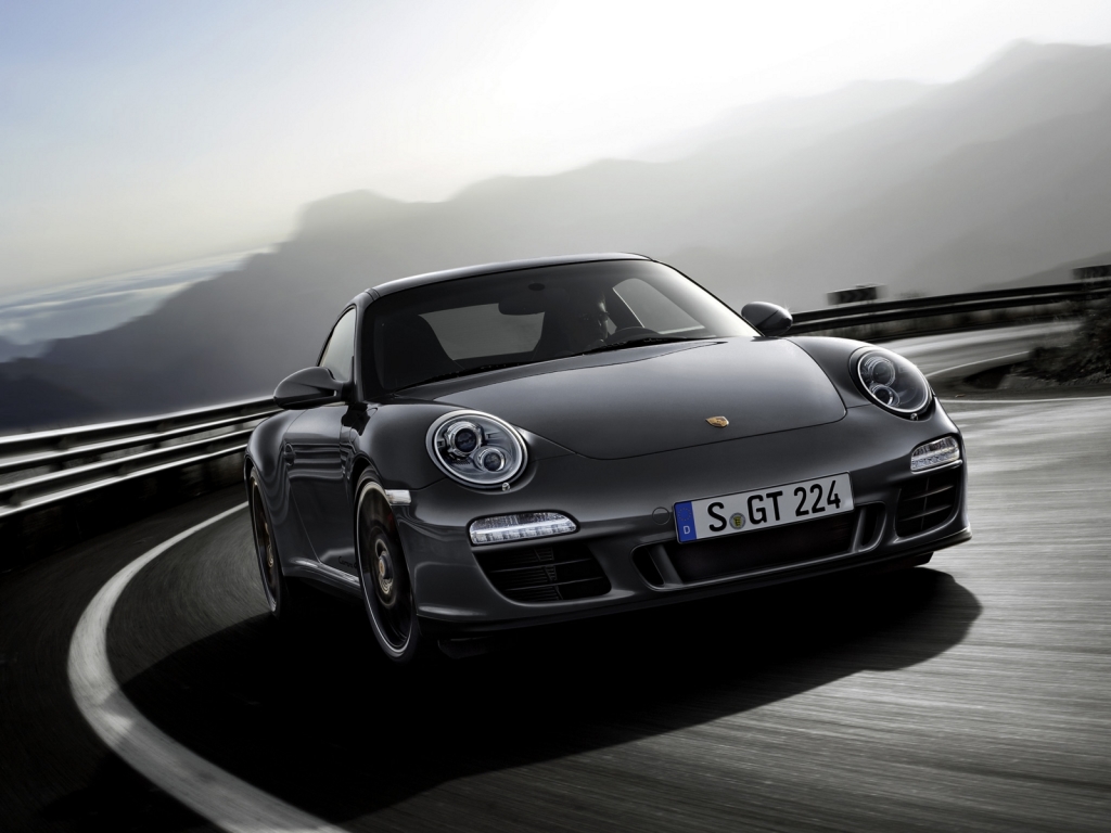 Porsche 911 Carrera 4 GTS Coupe (2011)