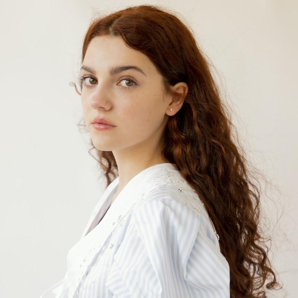 Emily Carey Wallpapers - Wallpaper Cave