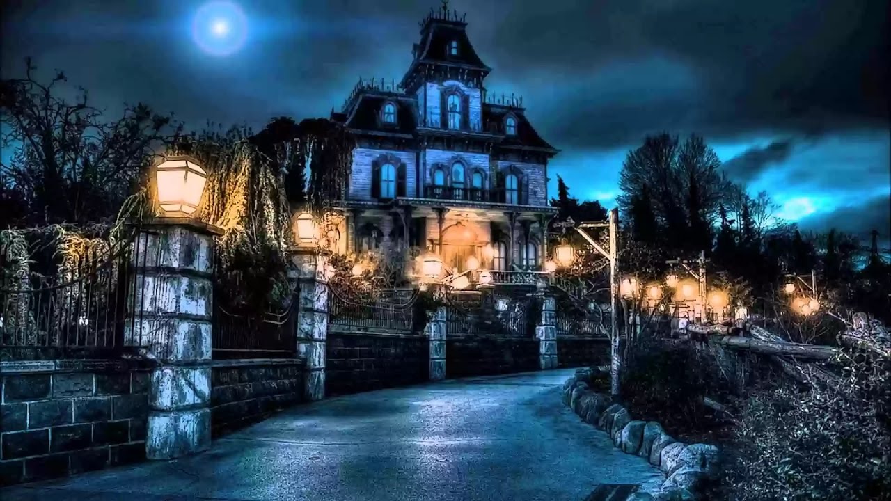 4K Phantom Manor ride (Extreme Low Light) Paris: Haunted House Attraction POV