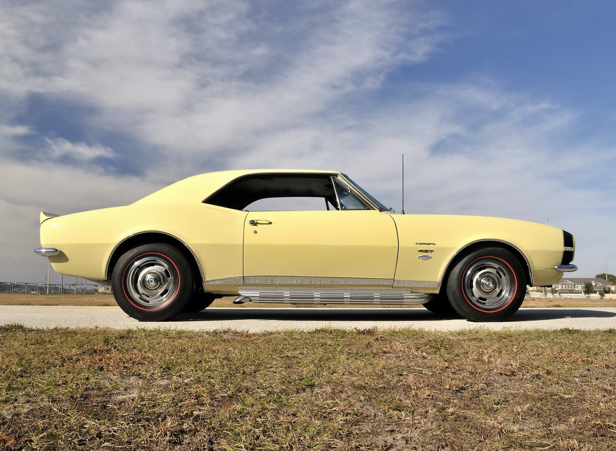 Chevrolet Camaro Yenko RS SS 427 Wallpaper