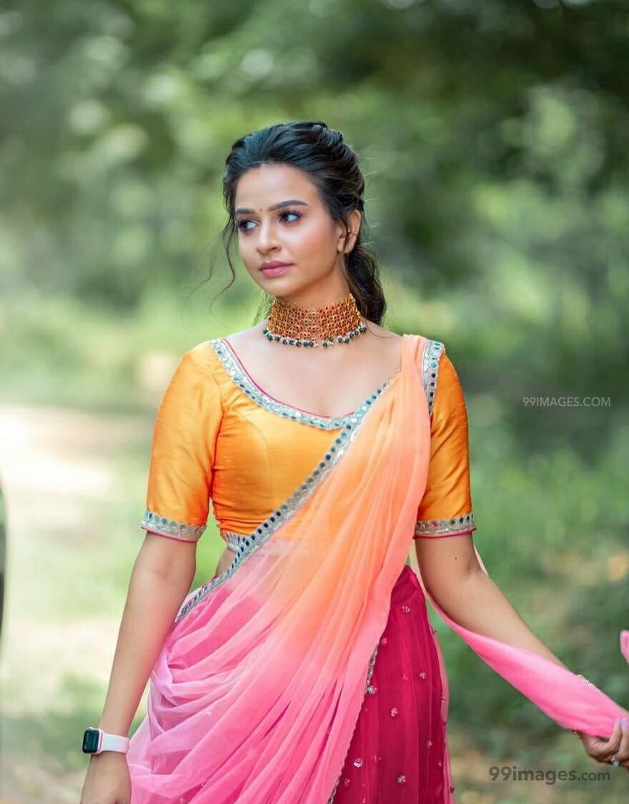 Divya Ganesh HD Wallpaper (Desktop Background / Android / iPhone) (1080p, 4k) (880x1125)