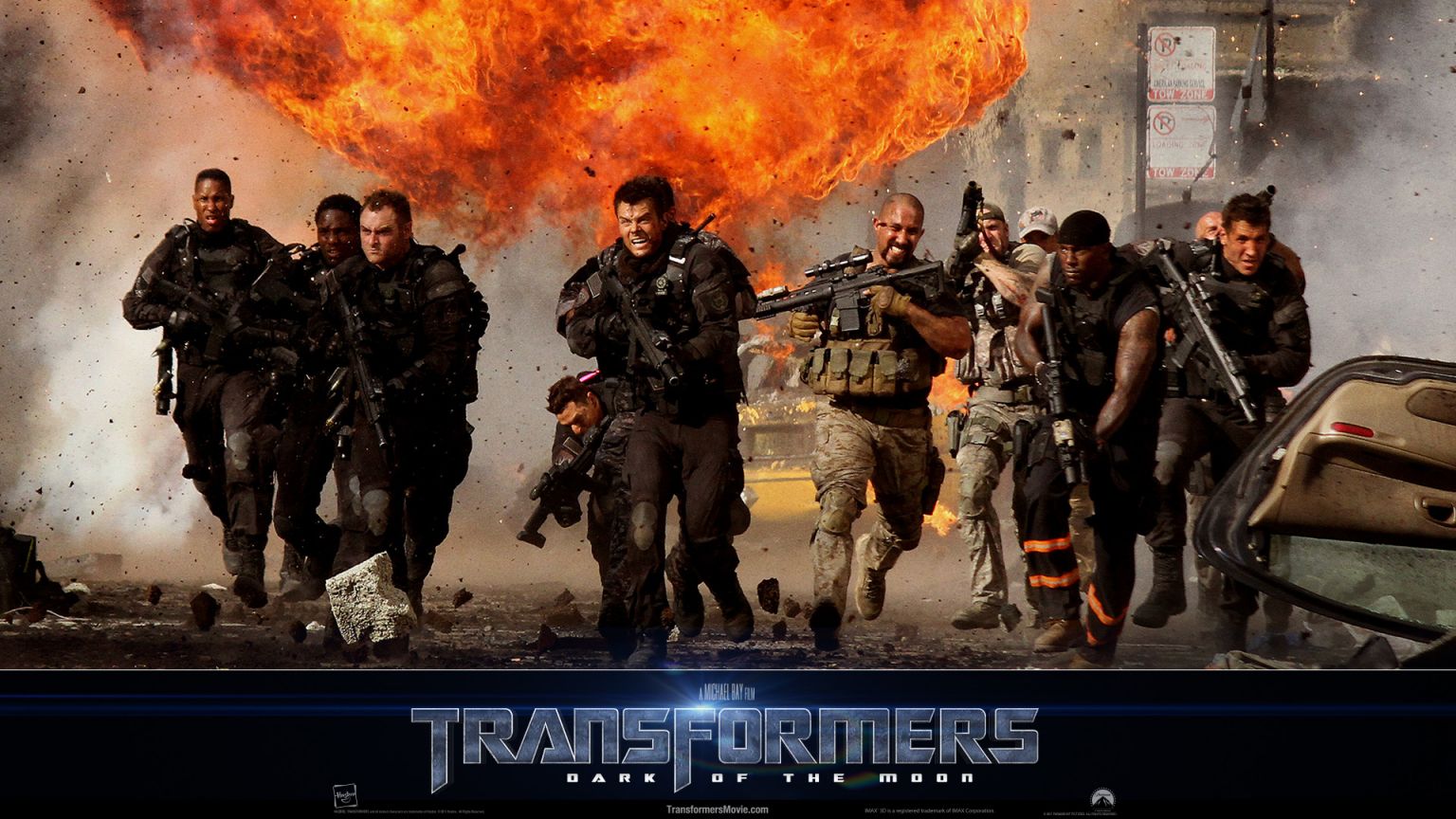 Military in Transformers 3 wallpaper in 1536x864 resolution