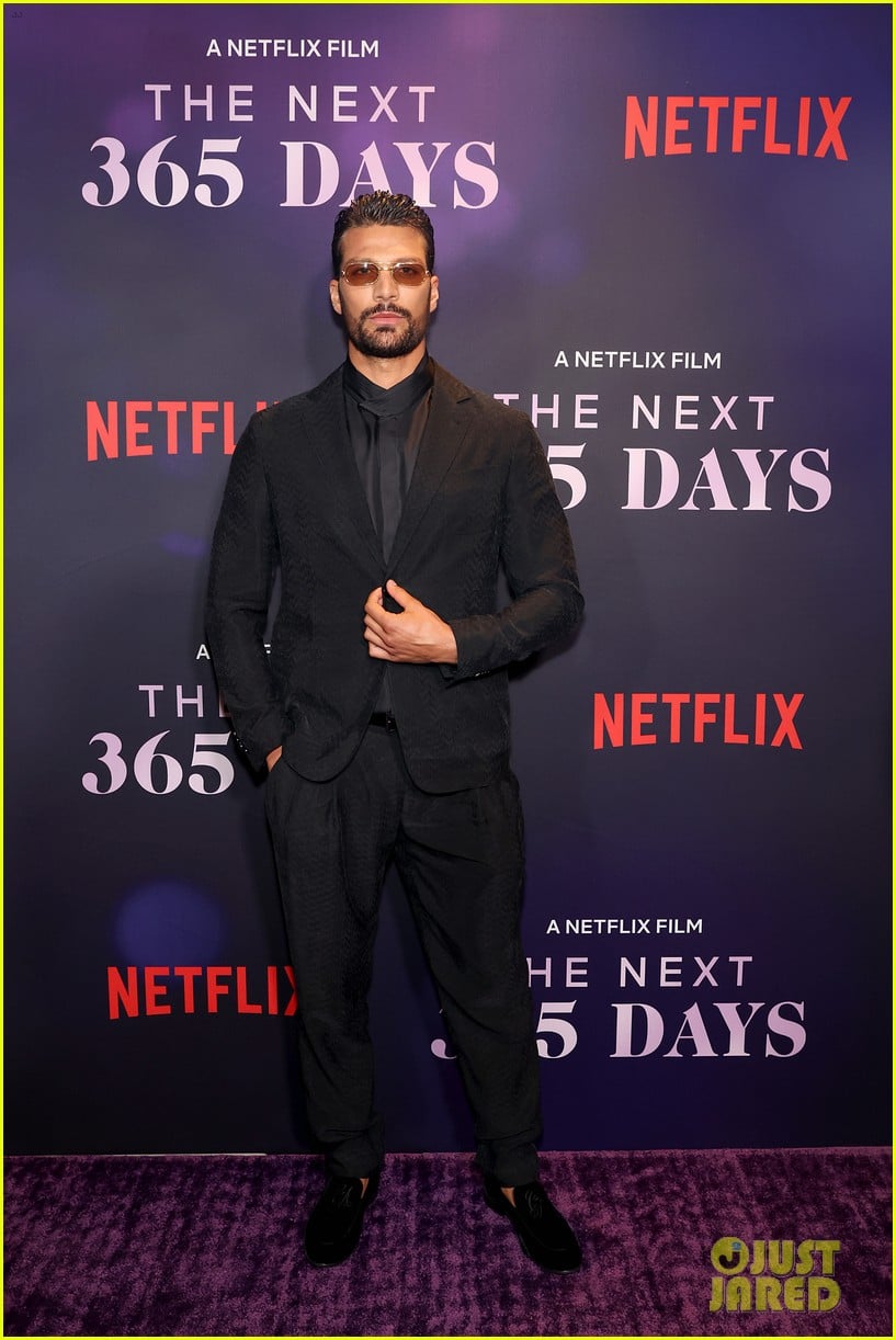 Netflix's 'The Next 365 Days' Cast Looks So Hot at NYC Screening! (Photos): Photo 4803729 Days, 365 DNI, Anna Maria Sieklucka, Blanka Lipinska, Michele Morrone, Simone Susinna Picture