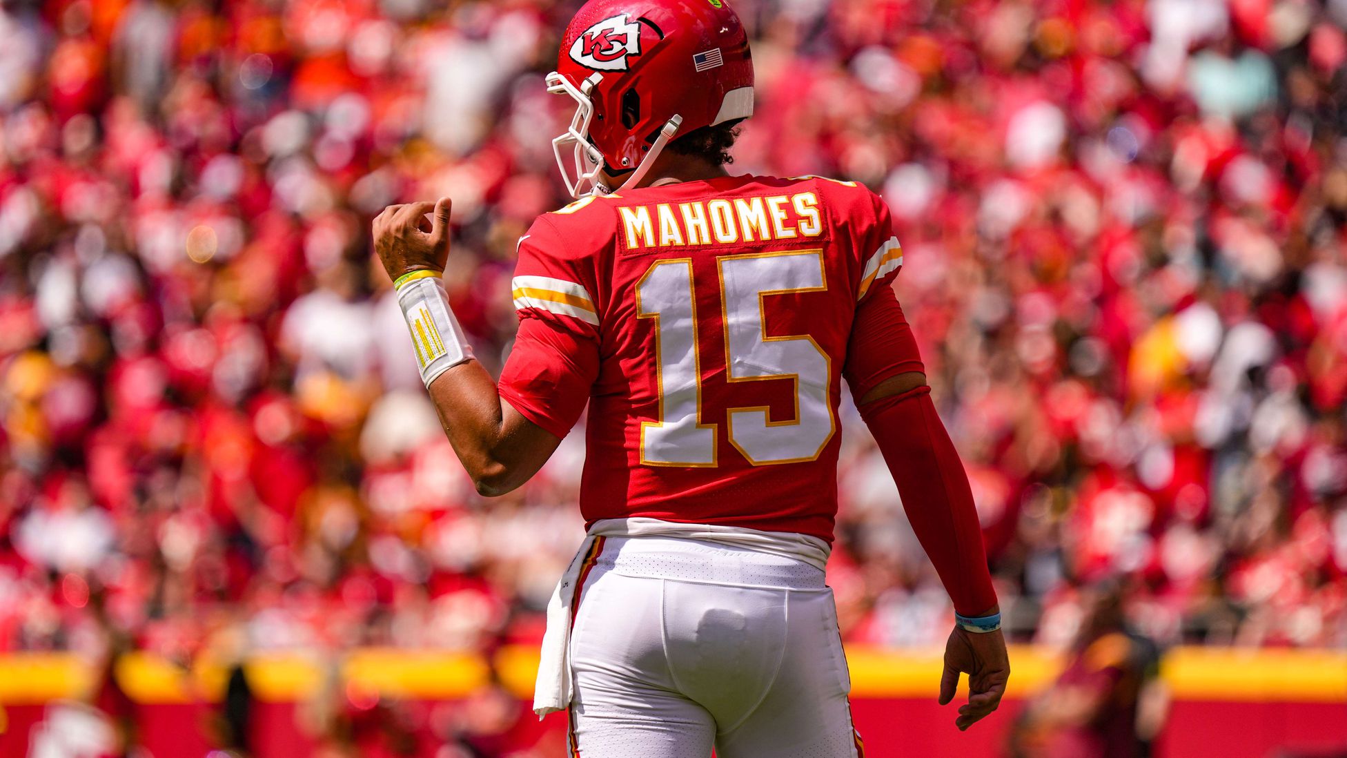 When will Patrick Mahomes skin be available on Fortnite and how can I get it?