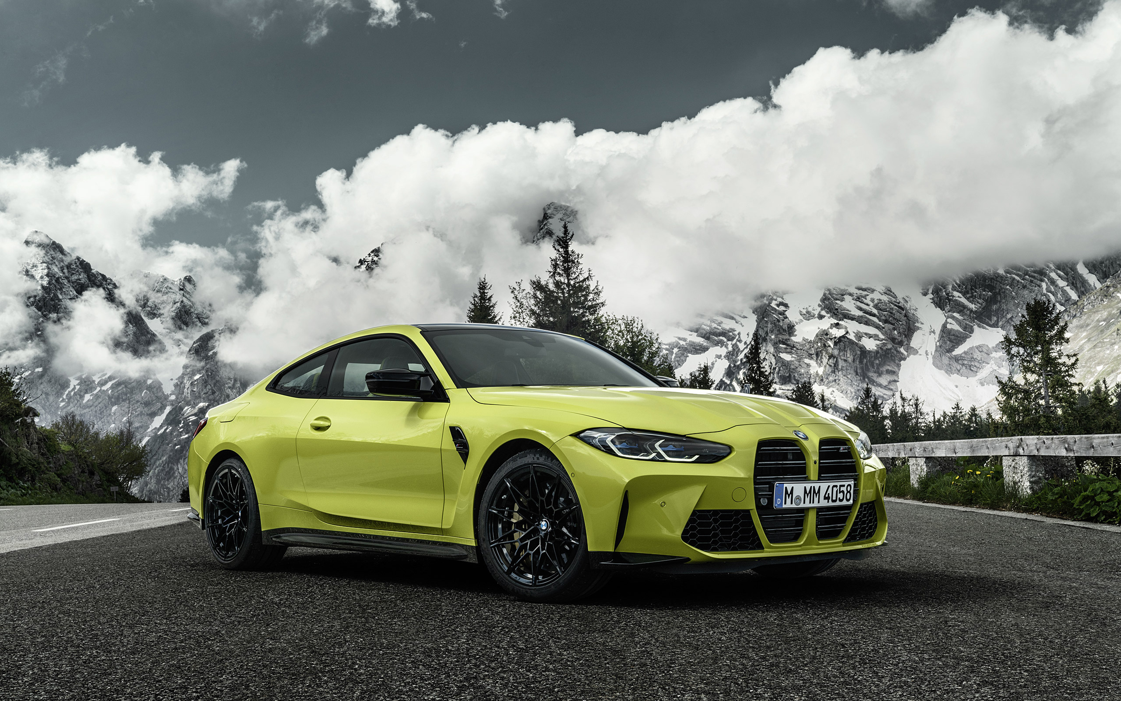 Download wallpaper BMW M4 Competition, G 4k, front view, exterior, yellow coupe, new yellow M German cars, BMW for desktop with resolution 3840x2400. High Quality HD picture wallpaper
