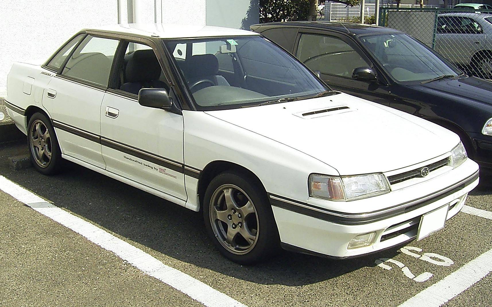 Subaru Legacy L 2.2L Manual