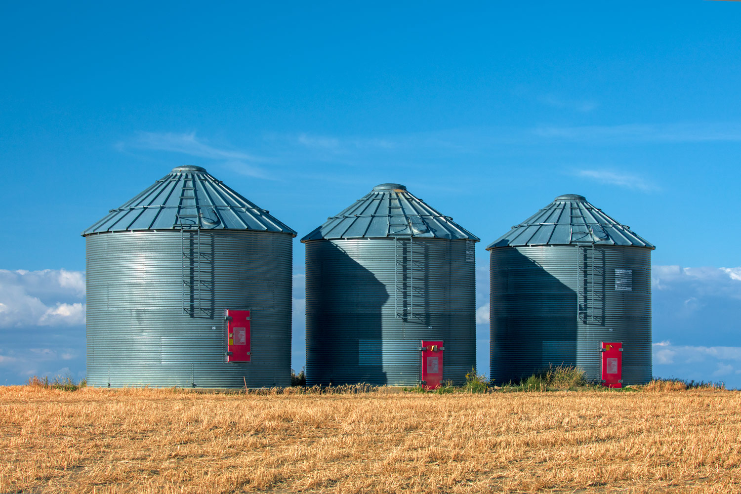 Agriculture and Commercial Photographer by Todd Klassy Photography Bins Photo Photo