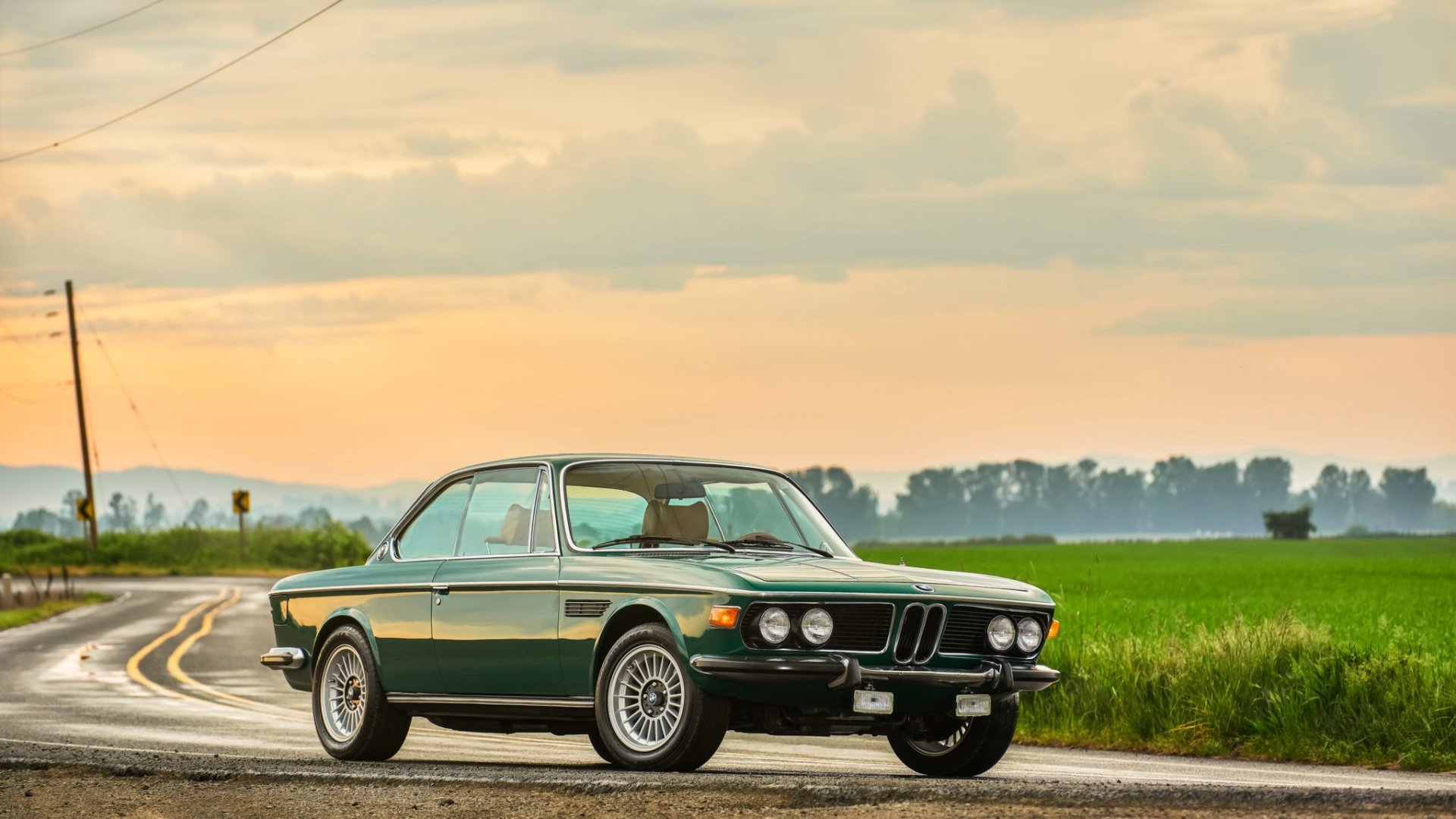 BMW 3.0CS HD Wallpaper und Hintergründe
