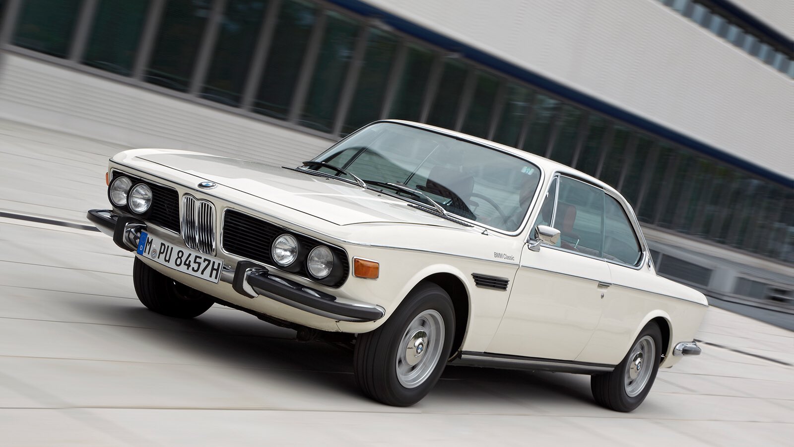 BMW e9 3 0 CSL