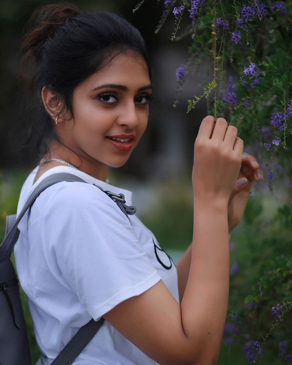 Lakshmi Menon becomes younger and slimmer in stunning latest photo