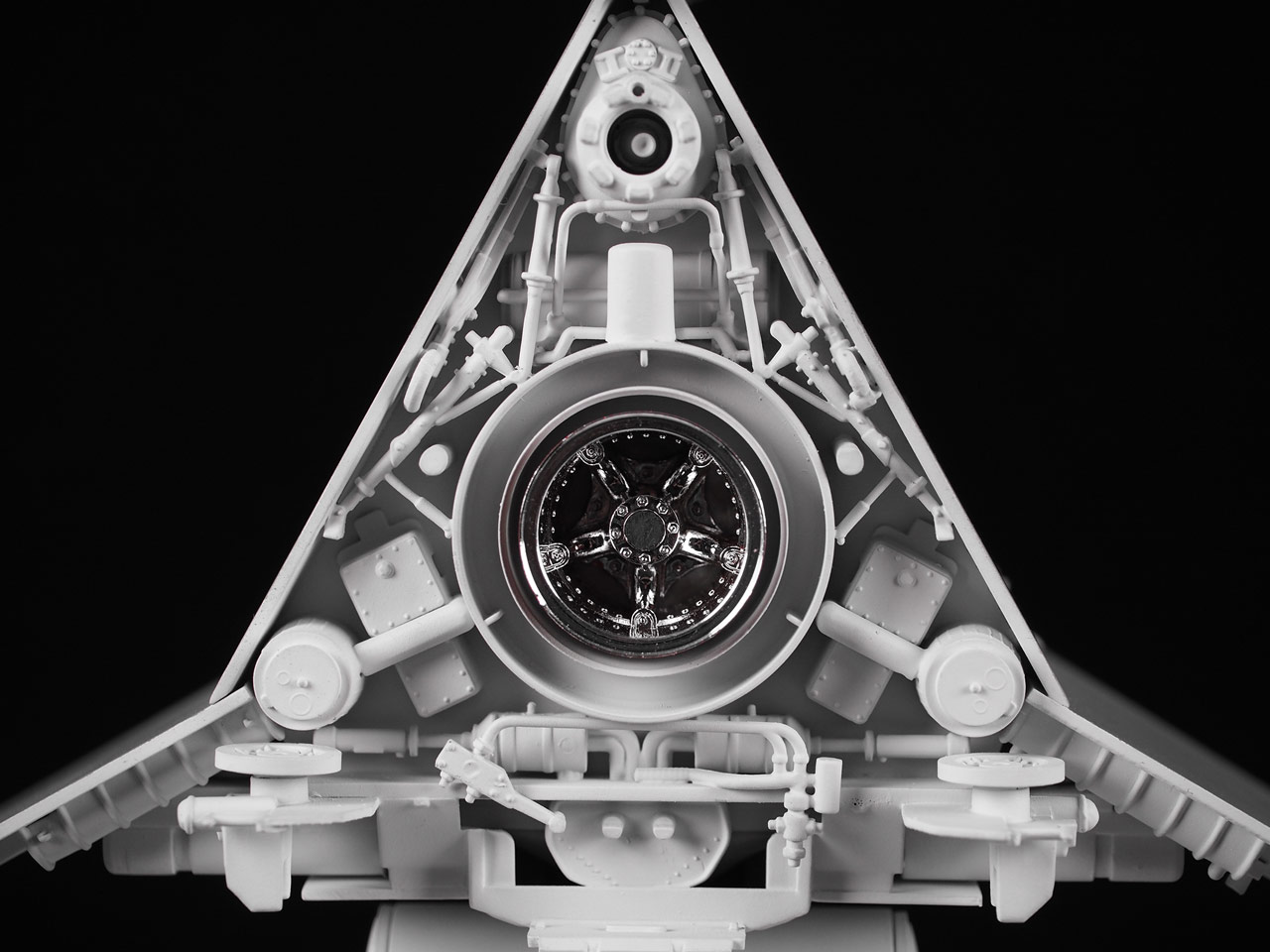 Most Impressive Fans: Jason Eaton's Star Wars Model Magic