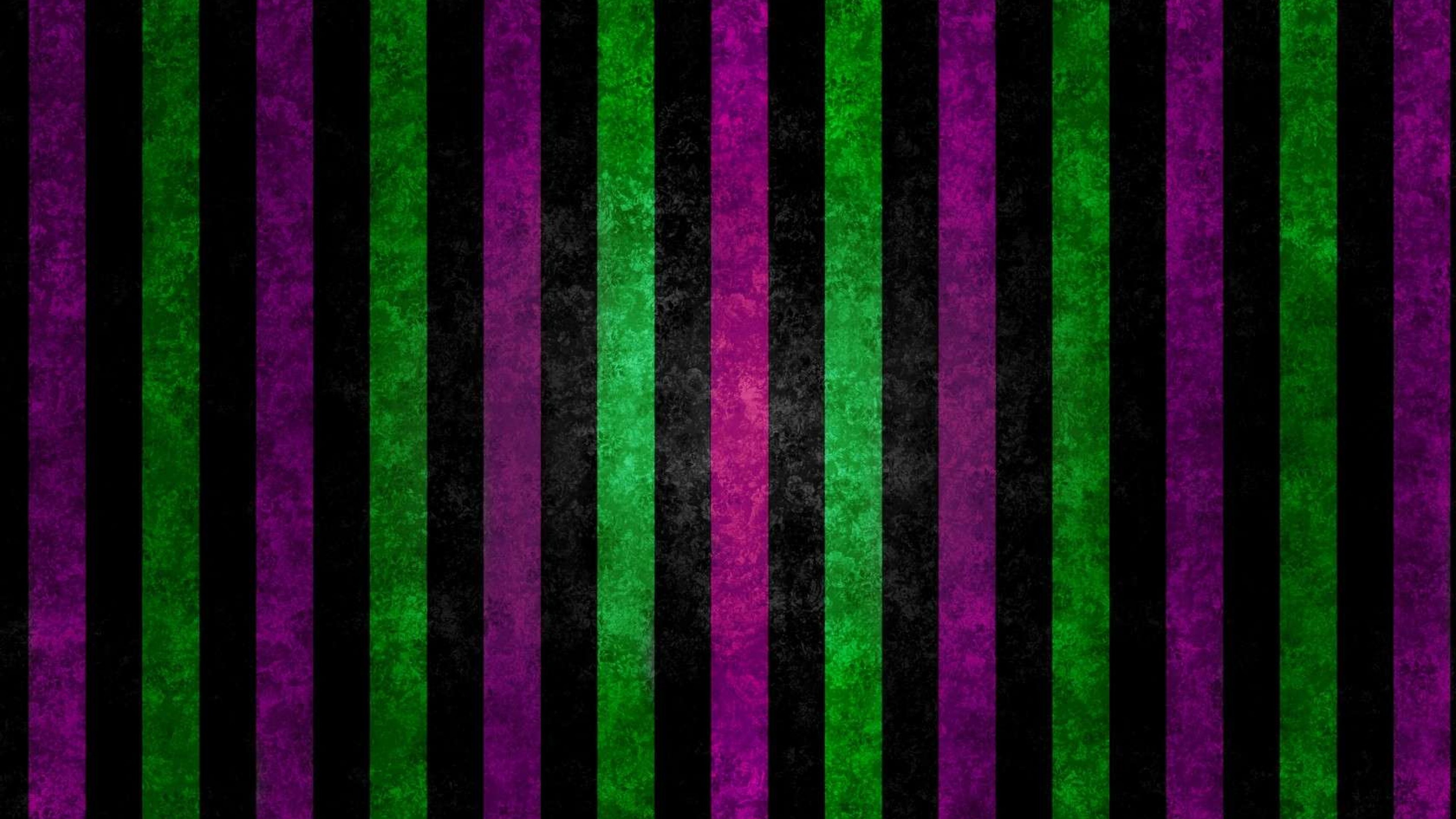 Green and Purple Wallpaper