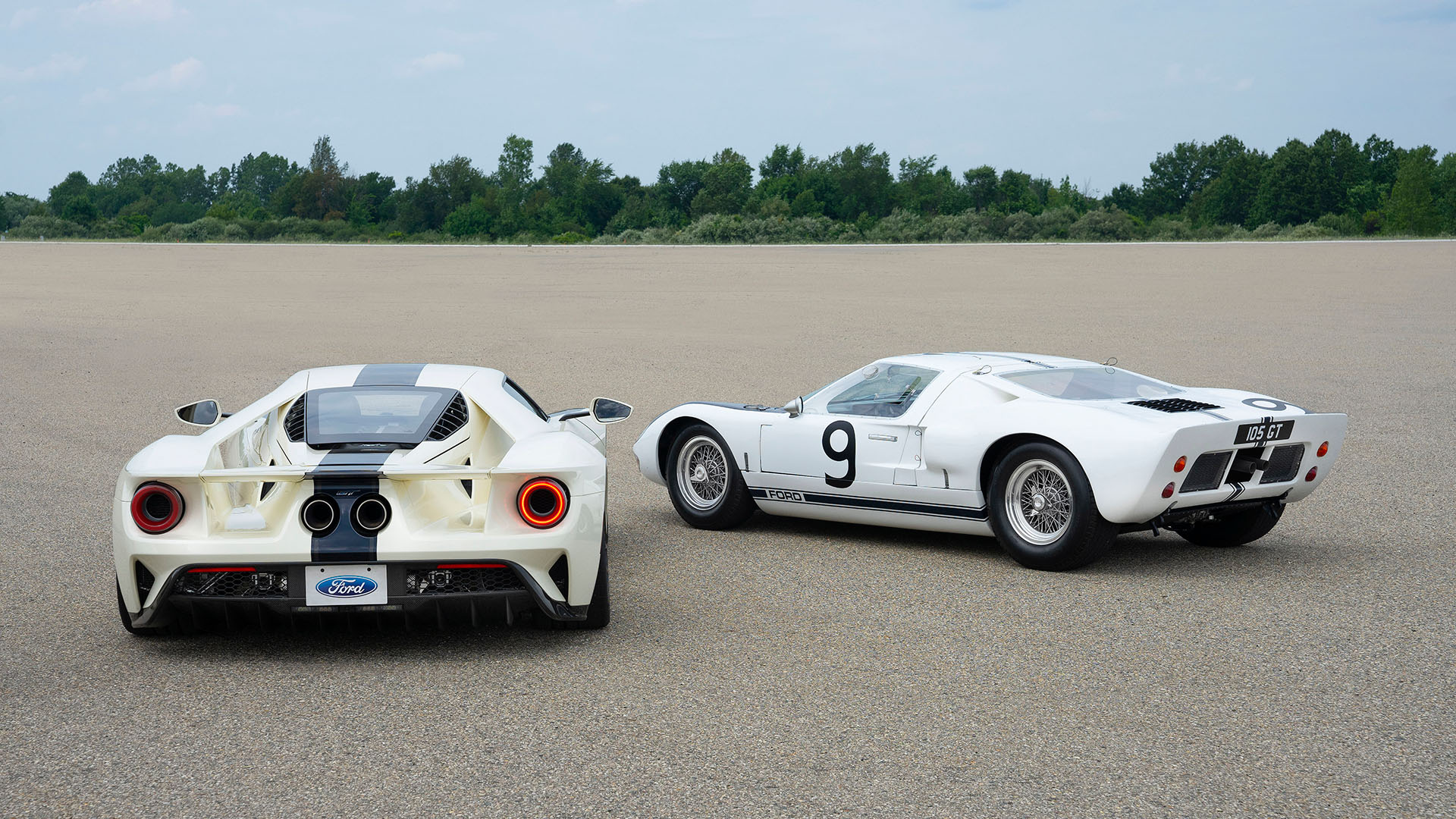 The 2022 Ford GT Heritage Edition