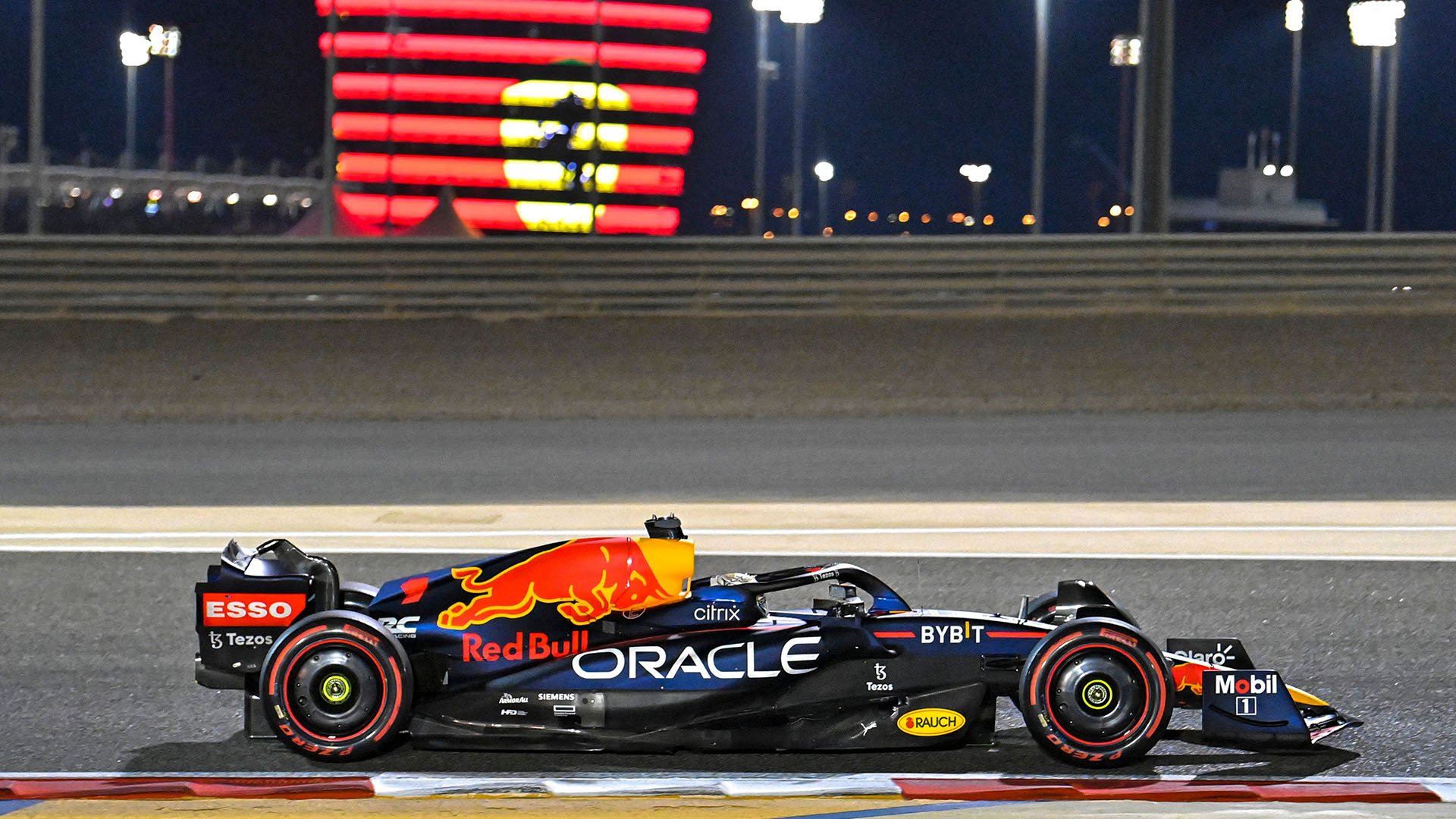 Red Bull race pace 'very strong' says Max Verstappen after missing out on Bahrain pole