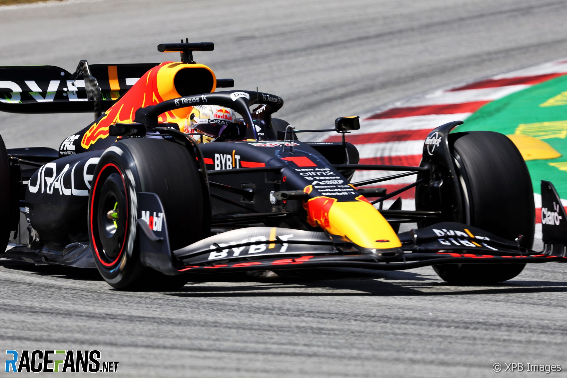 Max Verstappen, Red Bull, Circuit de Catalunya, 2022 · RaceFans