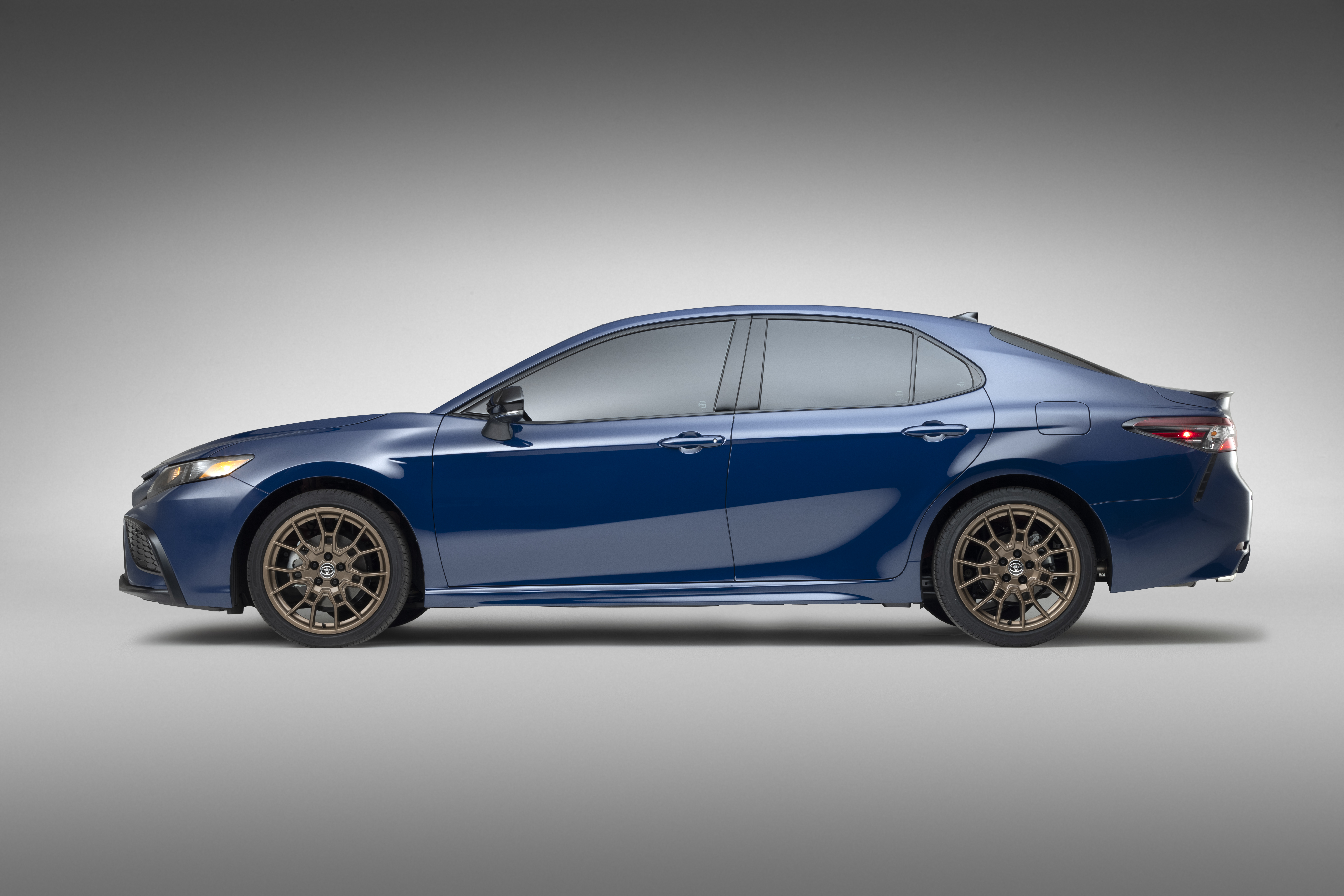 2023 Toyota Camry SE Nightshade