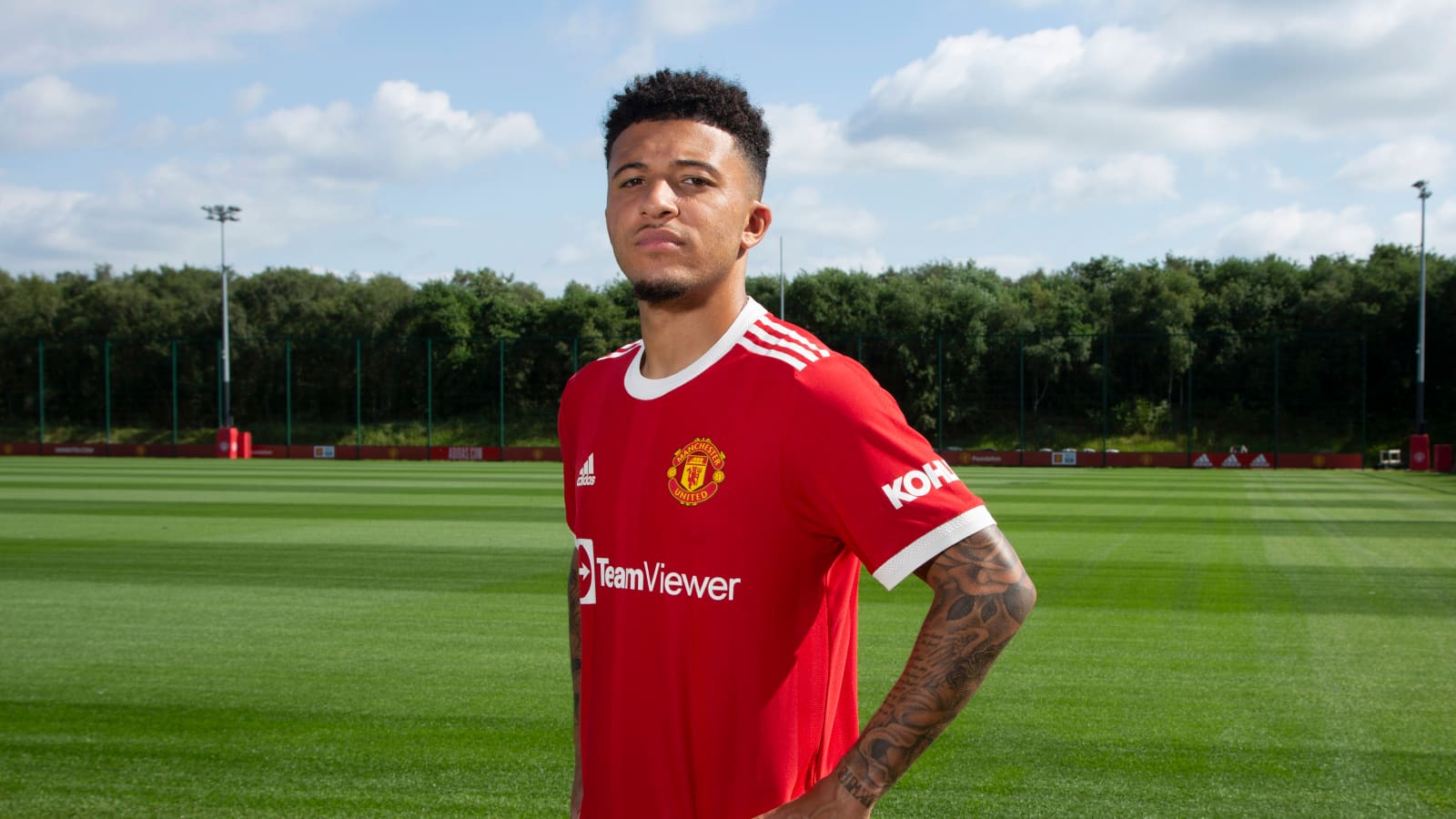 Manchester United sign Jadon Sancho from Borussia Dortmund for £73m