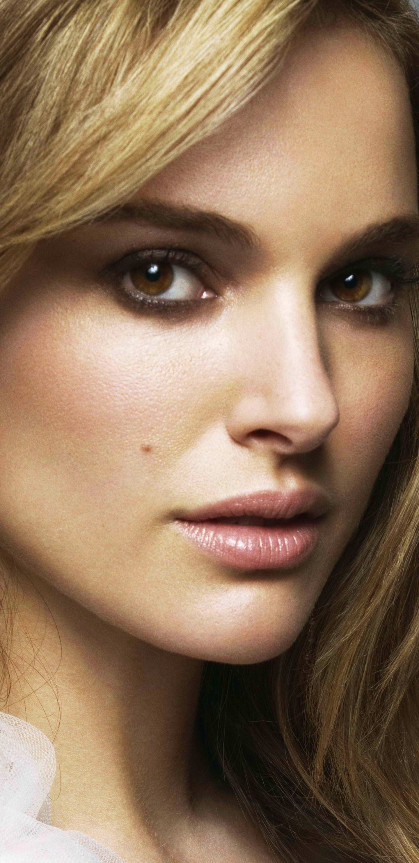 Natalie Portman Phone Wallpaper