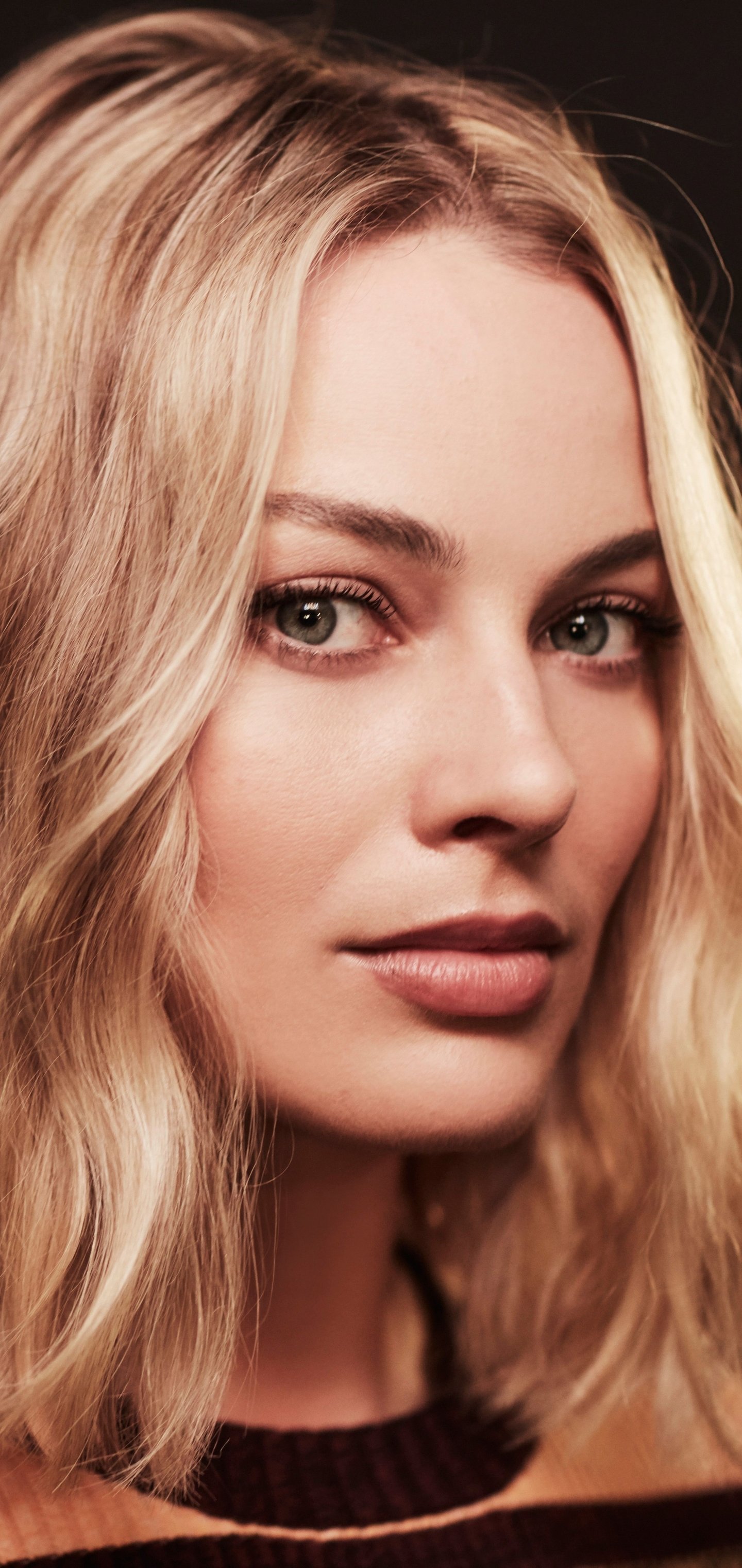 Celebrity Margot Robbie