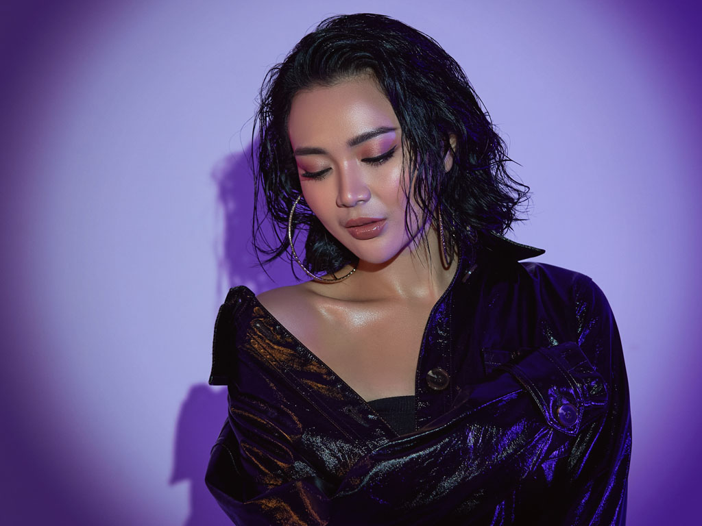 Rilis Single Aku Pakai Hati Wika Salim Cerita Soal Pahitnya Cinta Satu Arah. Opsi ID Berita Pilihan Kita