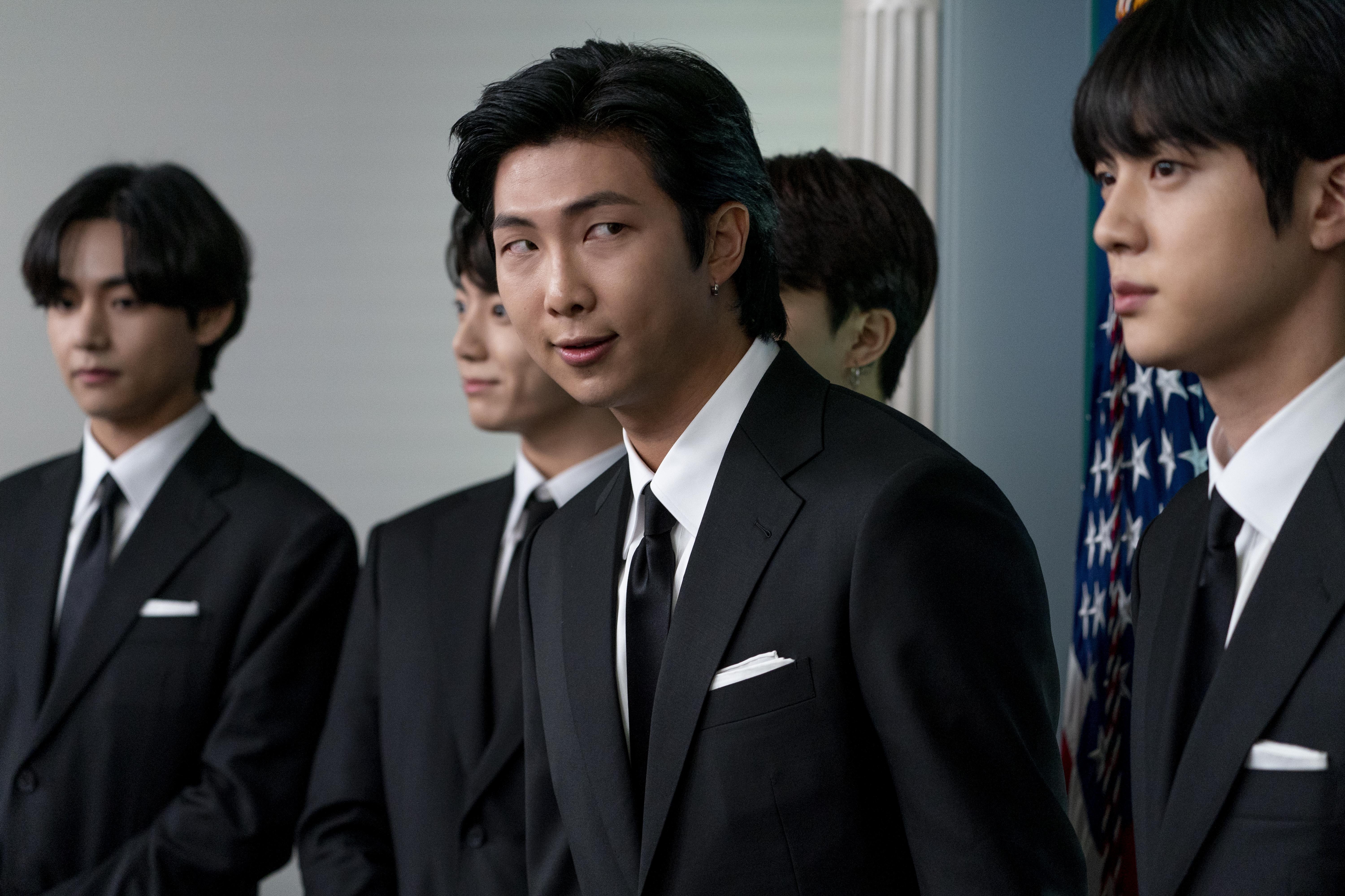 RM from BTS stops in Boston, tours MFA exhibit ahead of White House visit Boston Globe