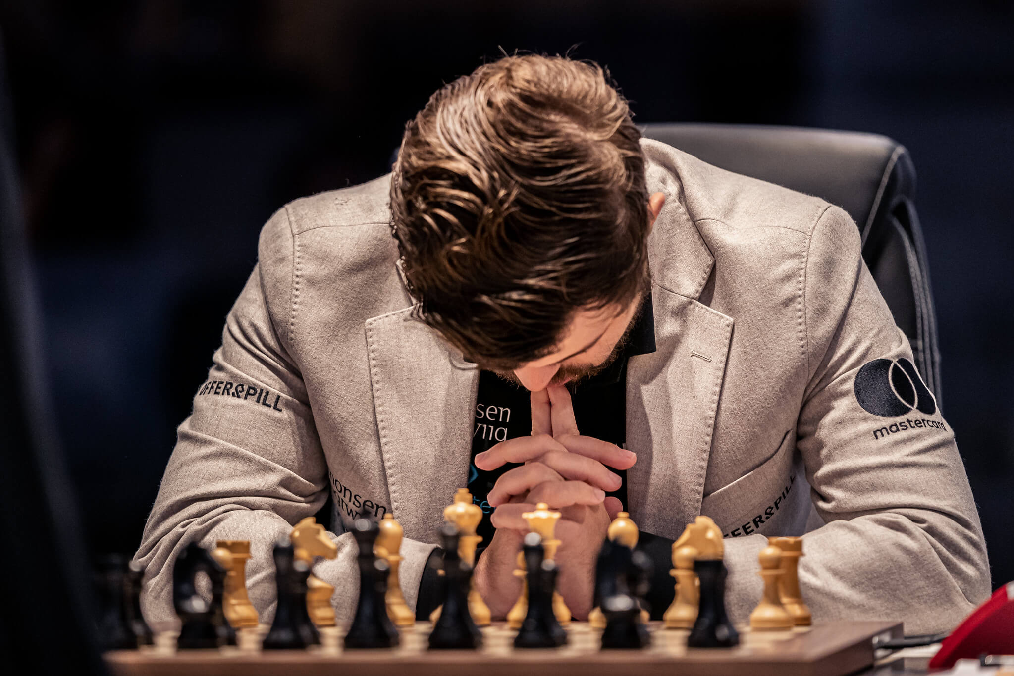 World Chess Championship Game 6: Magnus won!