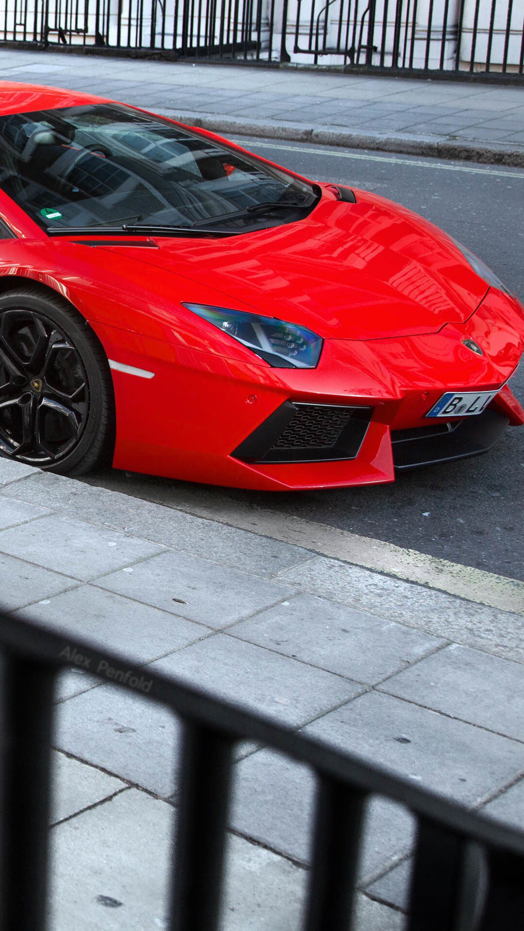 Lamborghini - iPhone wallpaper!