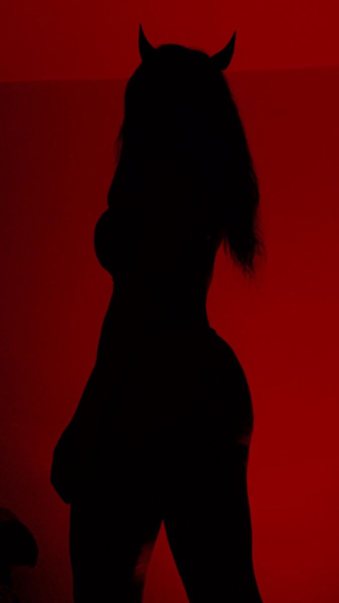 Lilith. Imagens tumblr de amigas, Fotos de diabo, Wallpaper pisicodelico