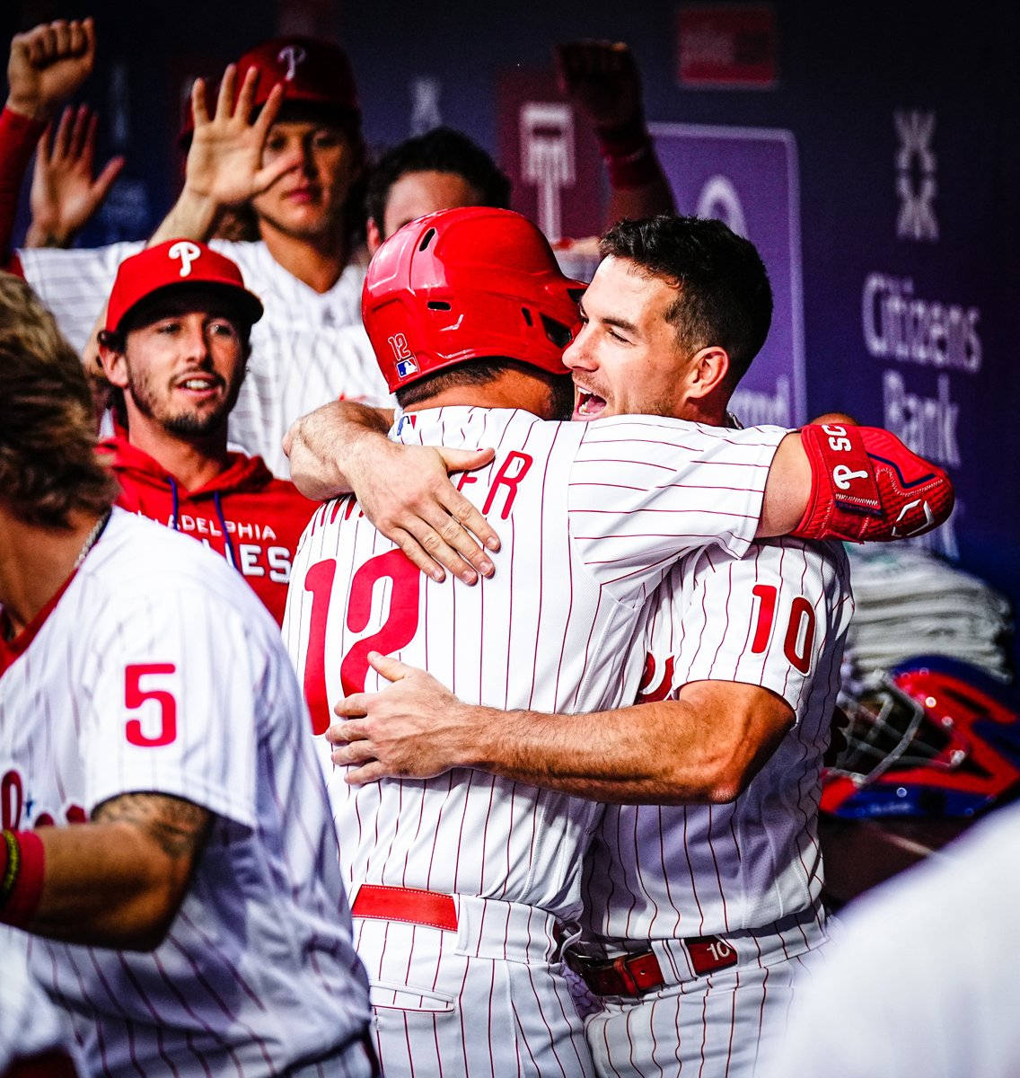 Download Philadelphia Phillies Players Victory Hug Wallpaper