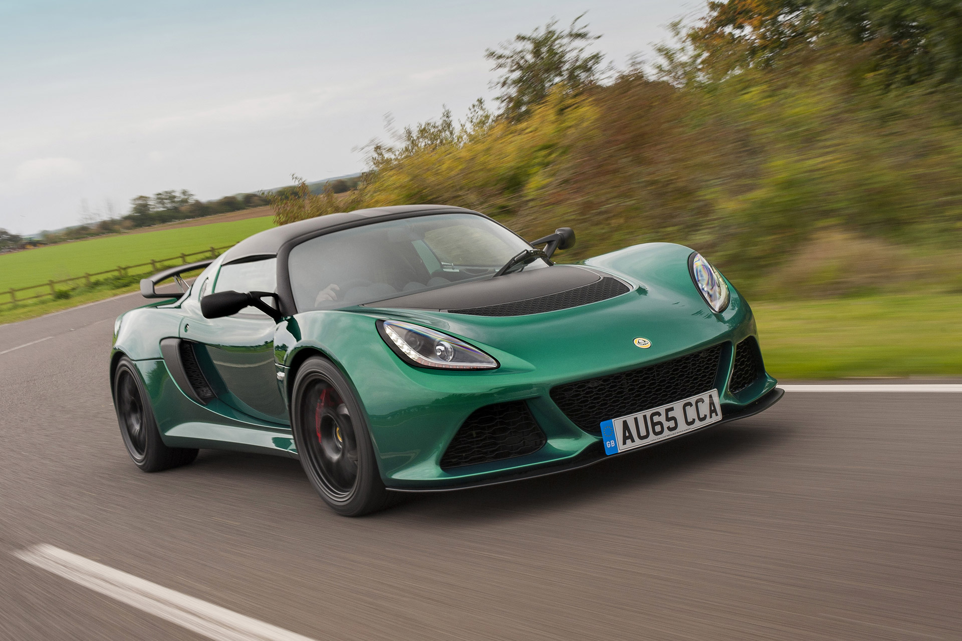 Lotus Exige Sport 350: Forbidden Fruit