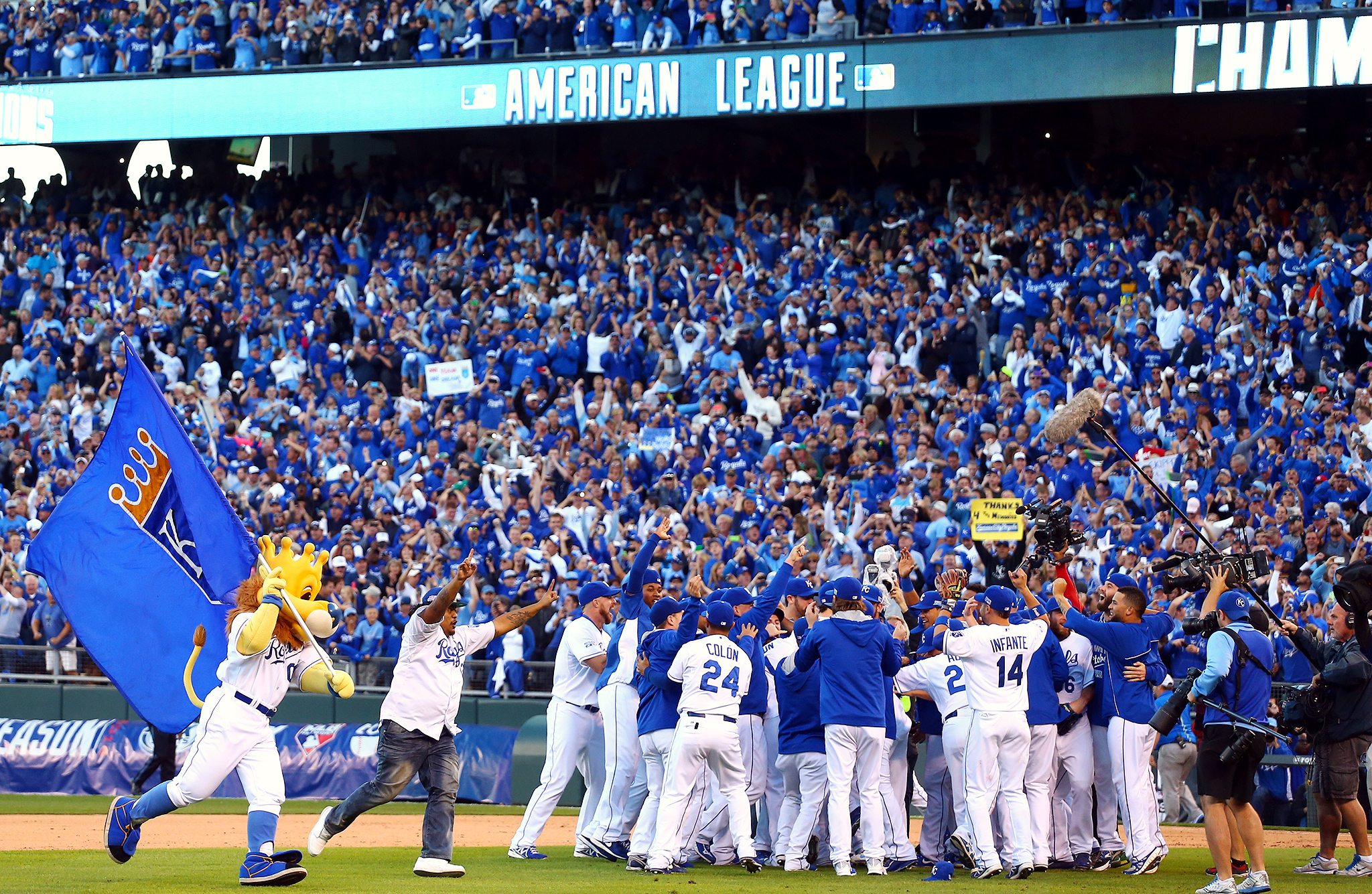 Free download Royals Sweep Orioles Kansas City Royals Postseason Moments ESPN [2048x1335] for your Desktop, Mobile & Tablet. Explore Royals World Series Wallpaper. Kansas City Royals Wallpaper 2015, Royals