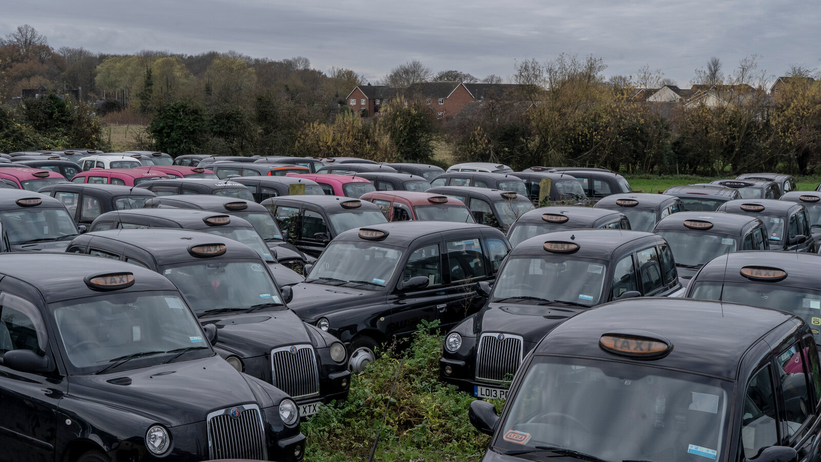 London's taxi drivers, confronted with deserted streets, are turning in their rented black cabs
