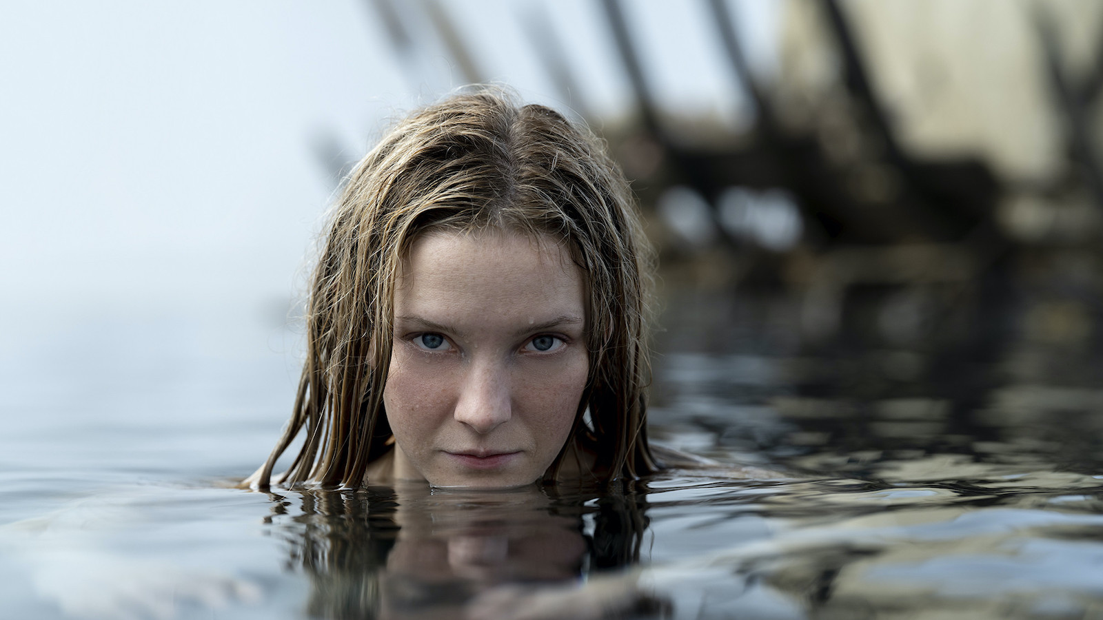 Rings of Power': Morfydd Clark Defends Galadriel as Action Hero