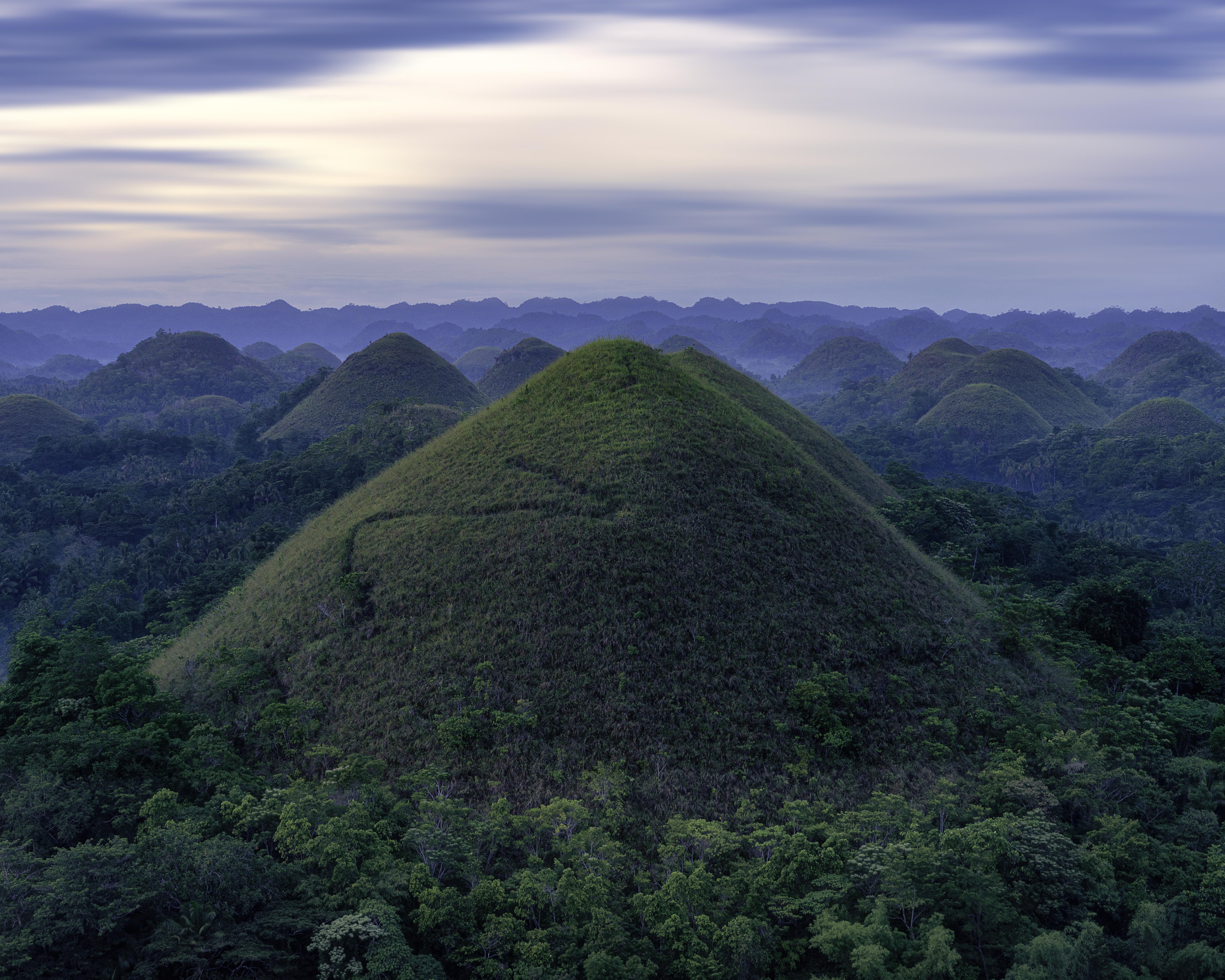 The Chocolate Hills, Bohol, the Philippines 4K wallpaper