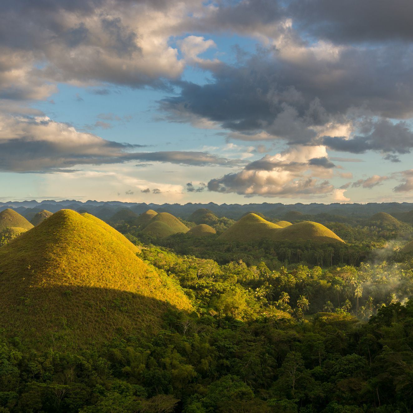 The Complete Guide to the Philippines' Chocolate Hills