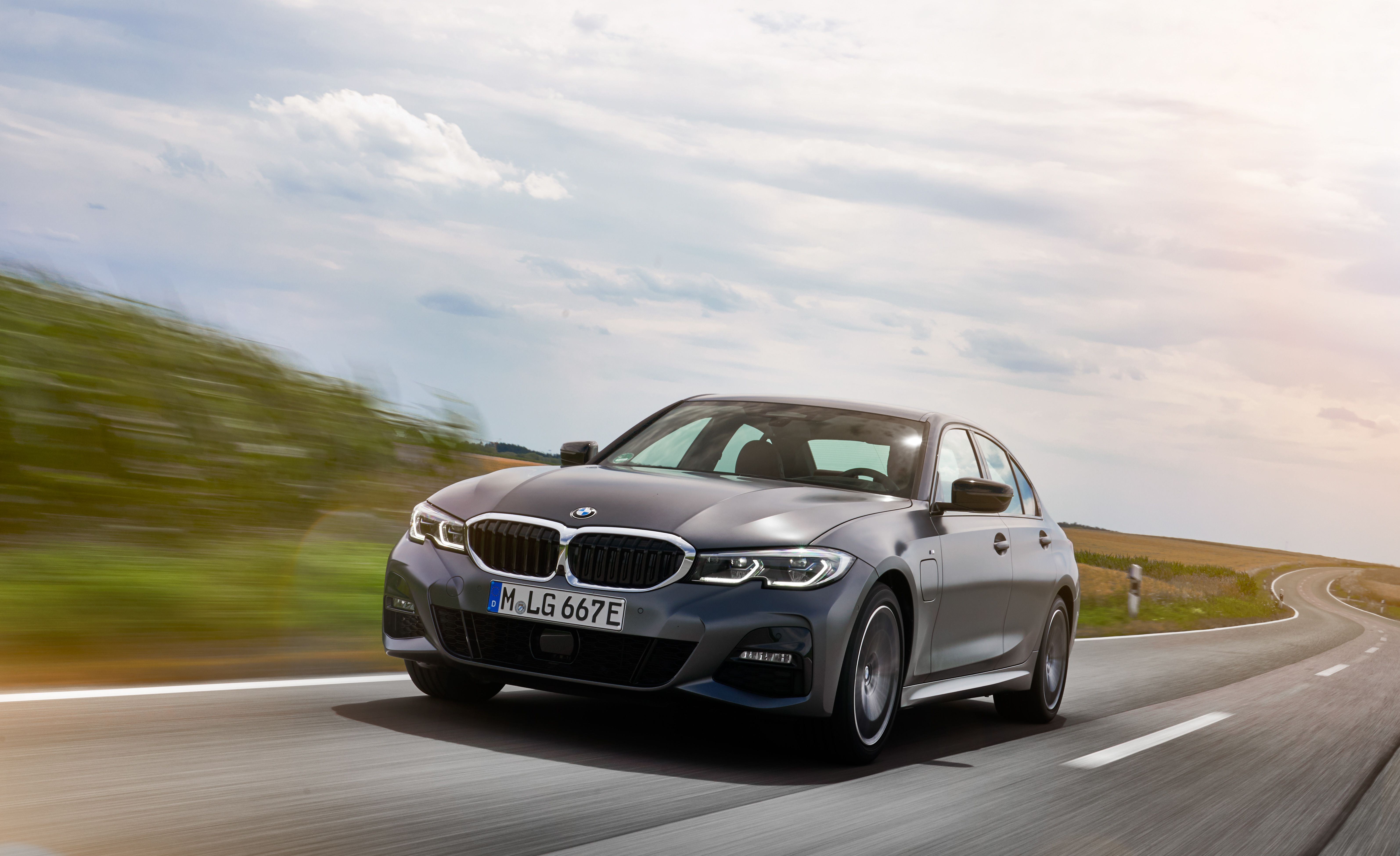 2022 BMW 3 Series Review, Pricing, And Specs