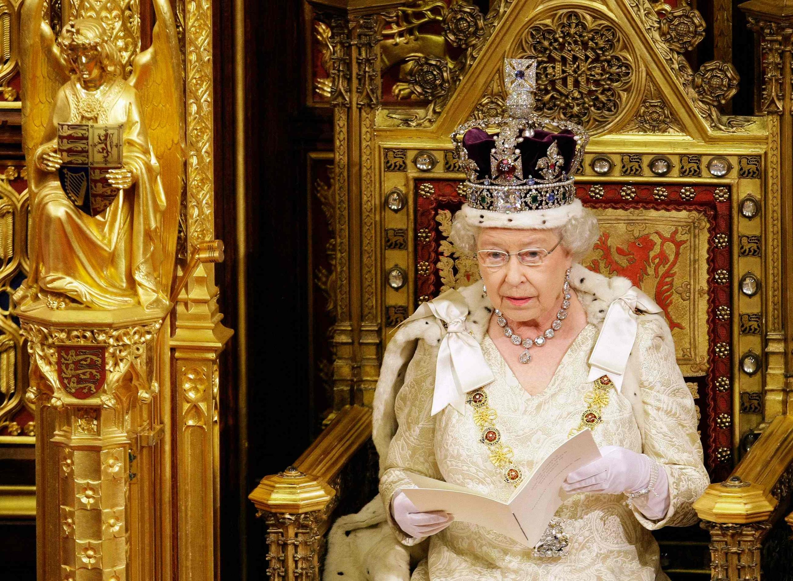 Queen Elizabeth net worth: Monarch celebrates 96th birthday Financial Blog
