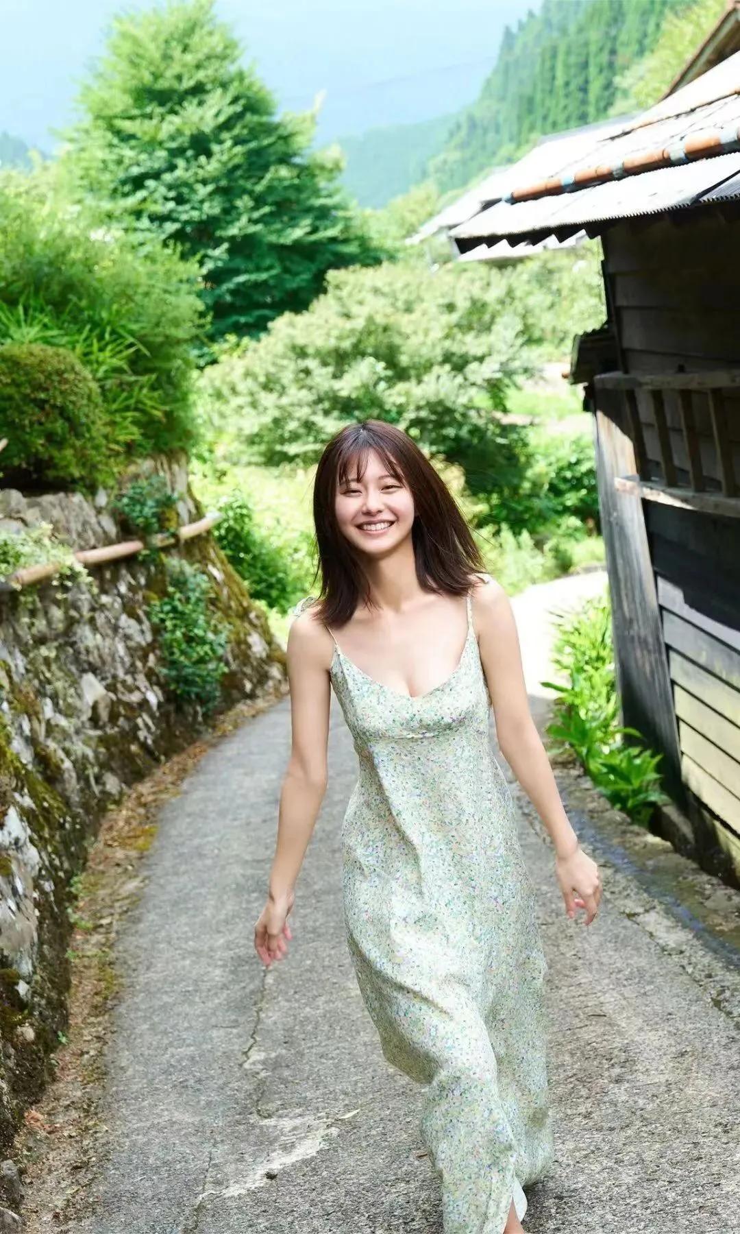Beautiful girl Asakura Yui photo wallpaper