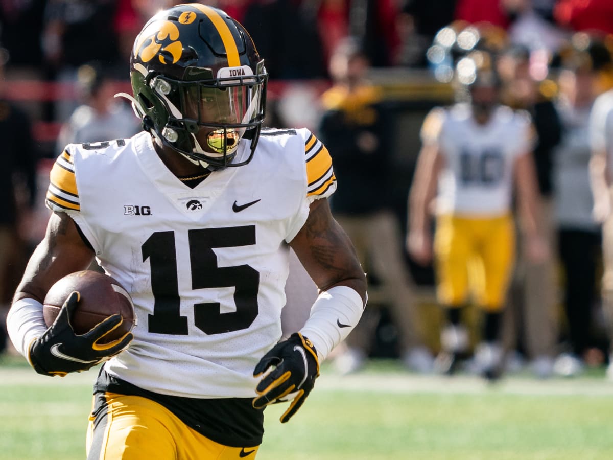 Howe: Hold Your Noses Hawkeye Fans Illustrated Iowa Hawkeyes News, Analysis and More