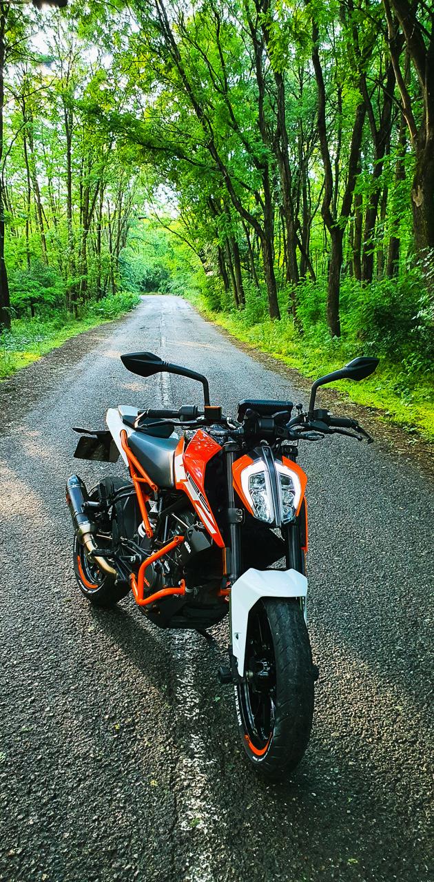 Ktm Duke 125 Abs wallpaper