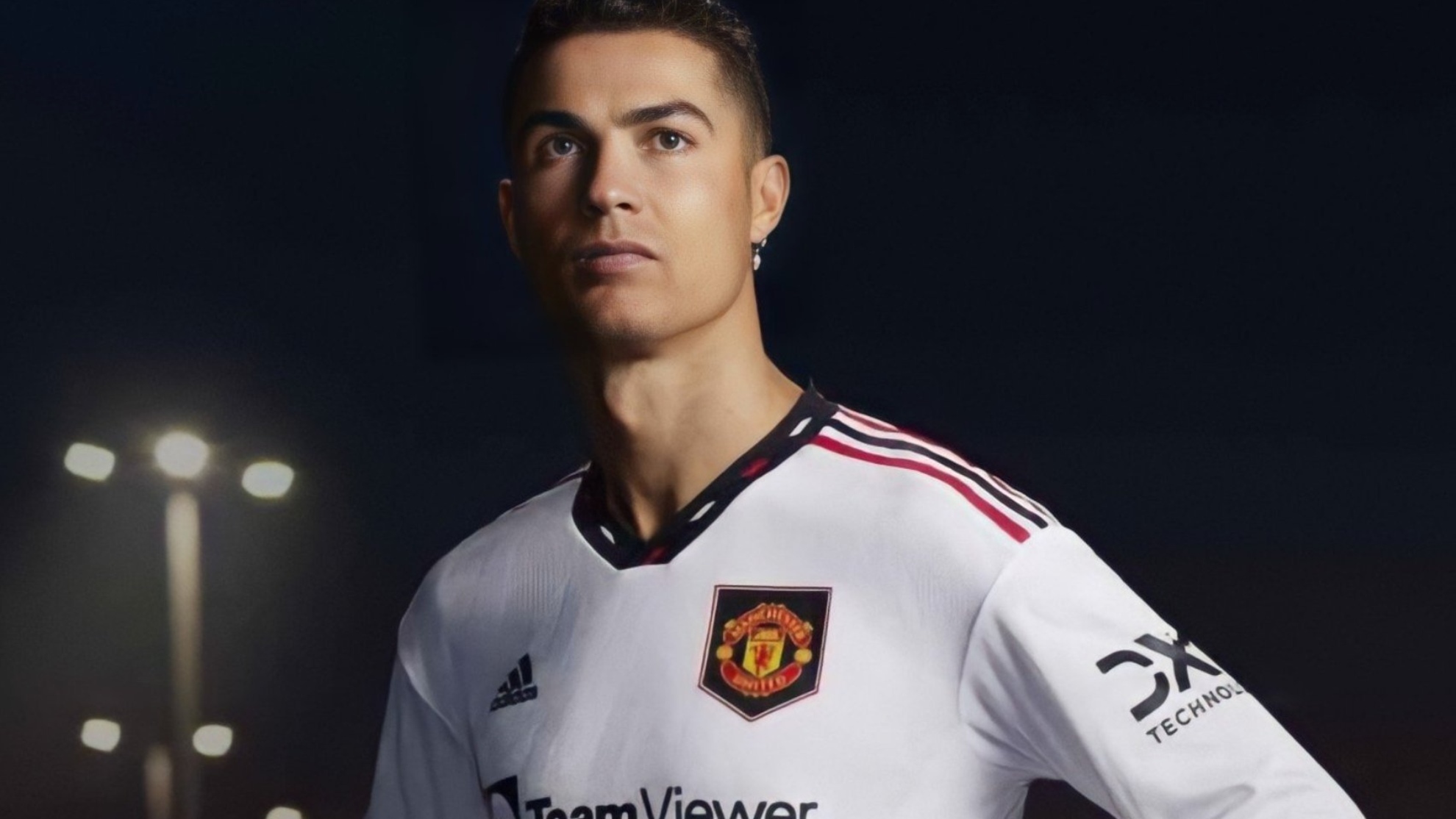 Man Utd News: Cristiano Ronaldo wears the new Manchester United jersey: Is he leaving the club?