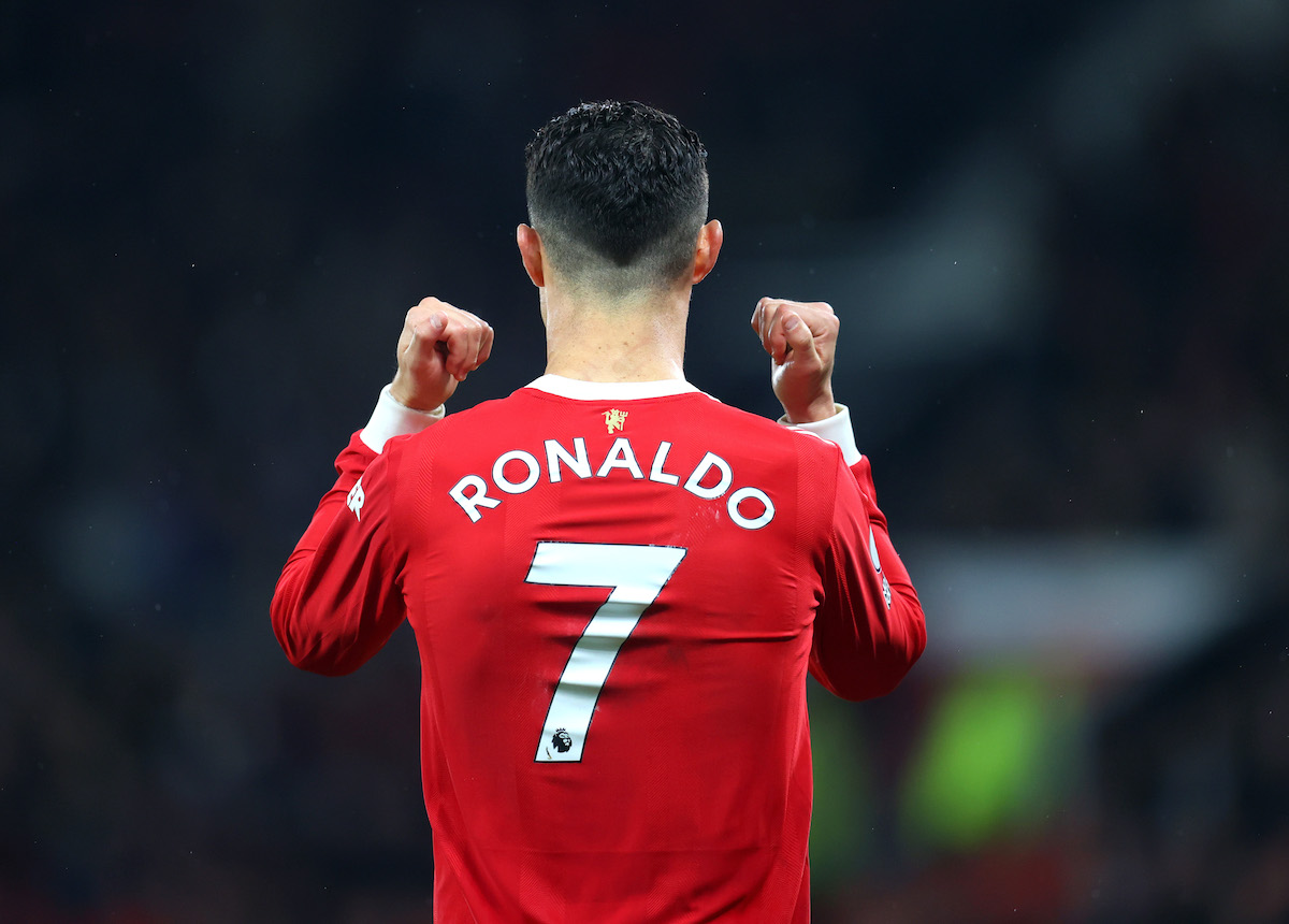 Cristiano Ronaldo unlikely to leave Manchester United this summer