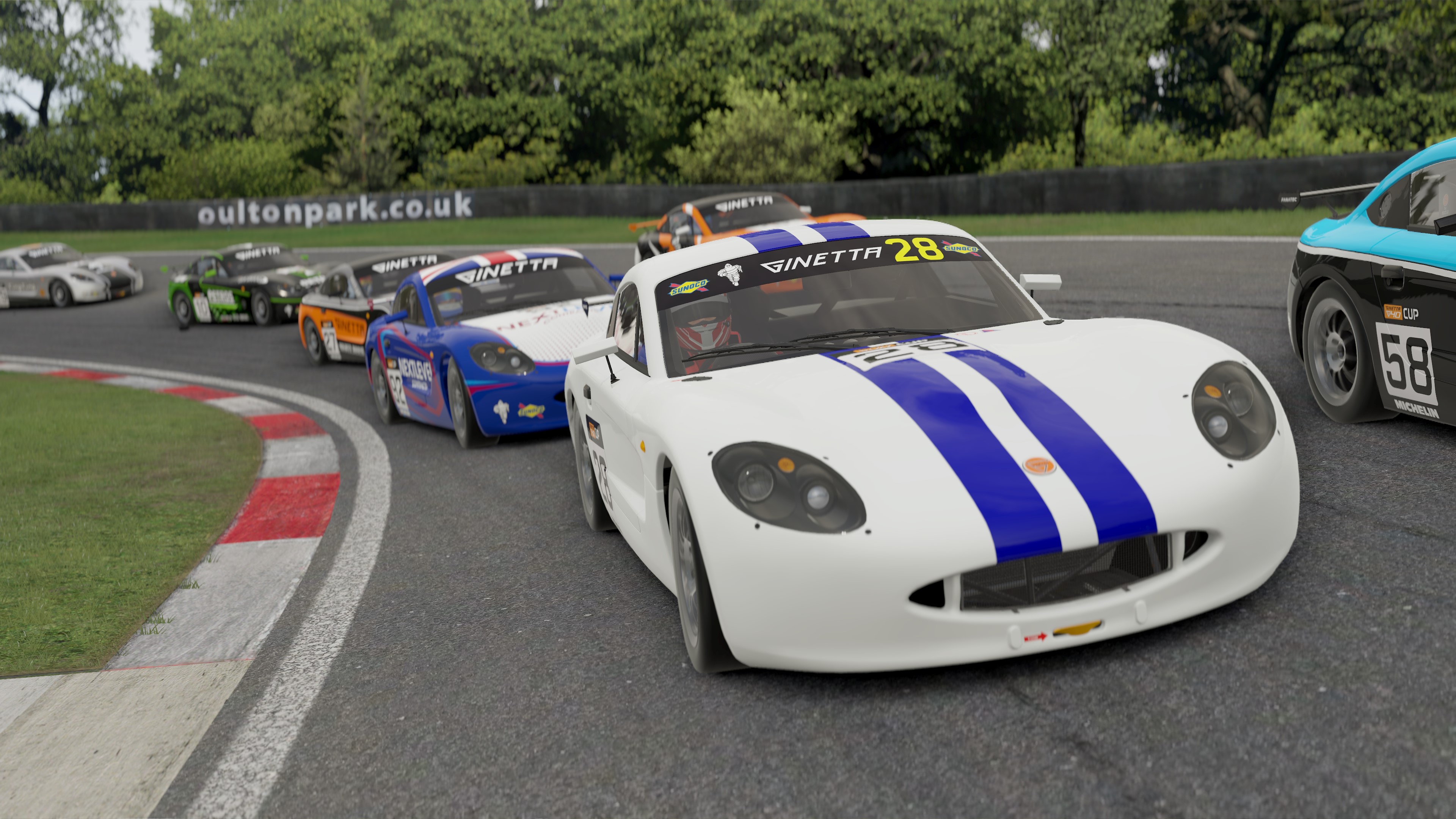 Ginetta vs