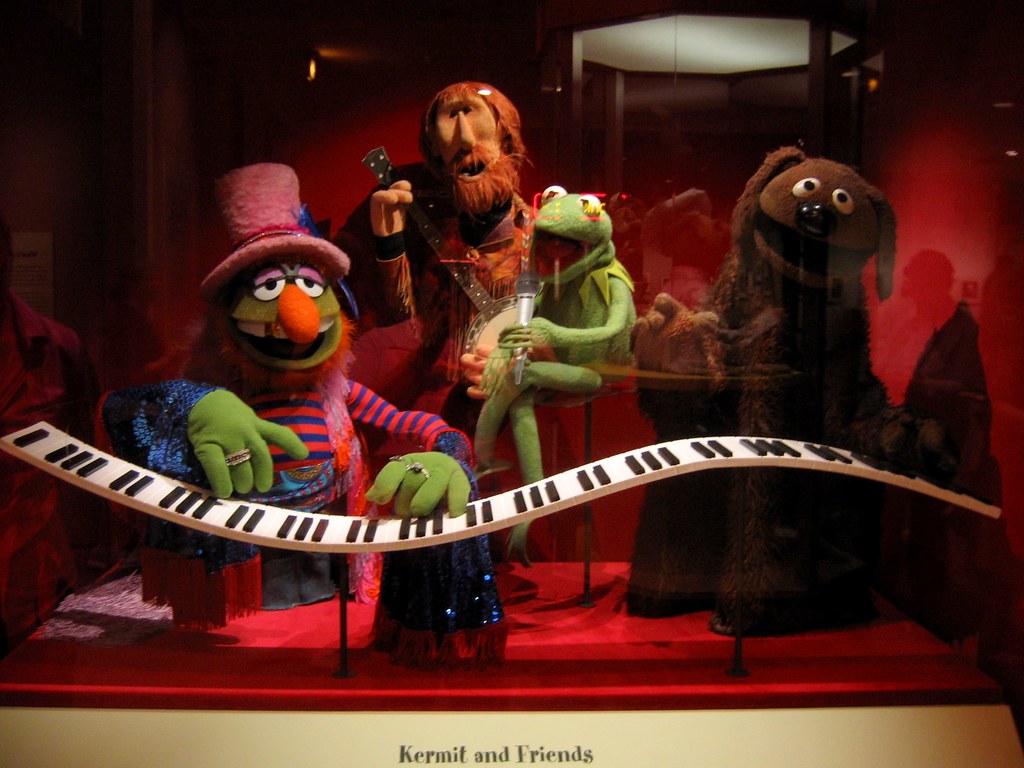 Kermit & Co. Kermit, Rowlf, Dr. Teeth and a Jim Henson mup