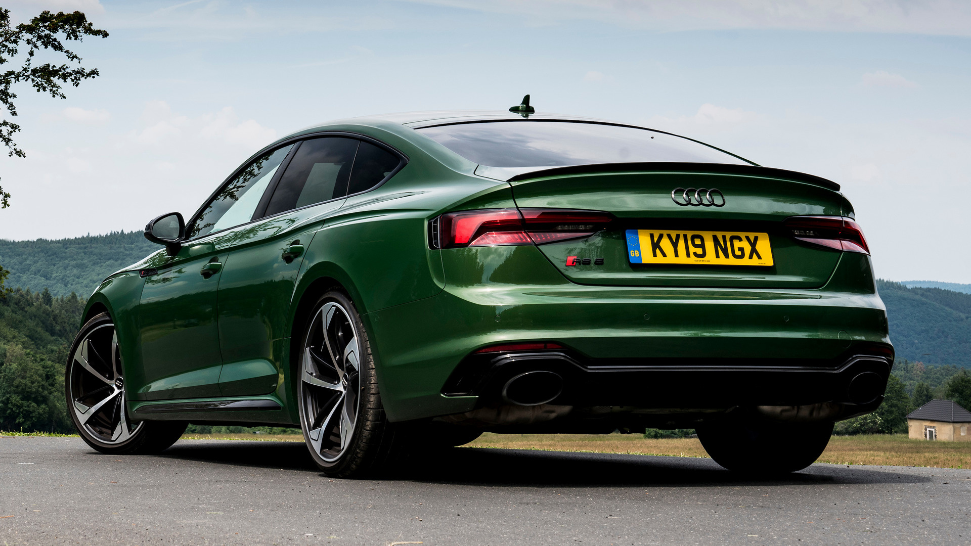 Audi RS5 Sportback HD Wallpaper and Background