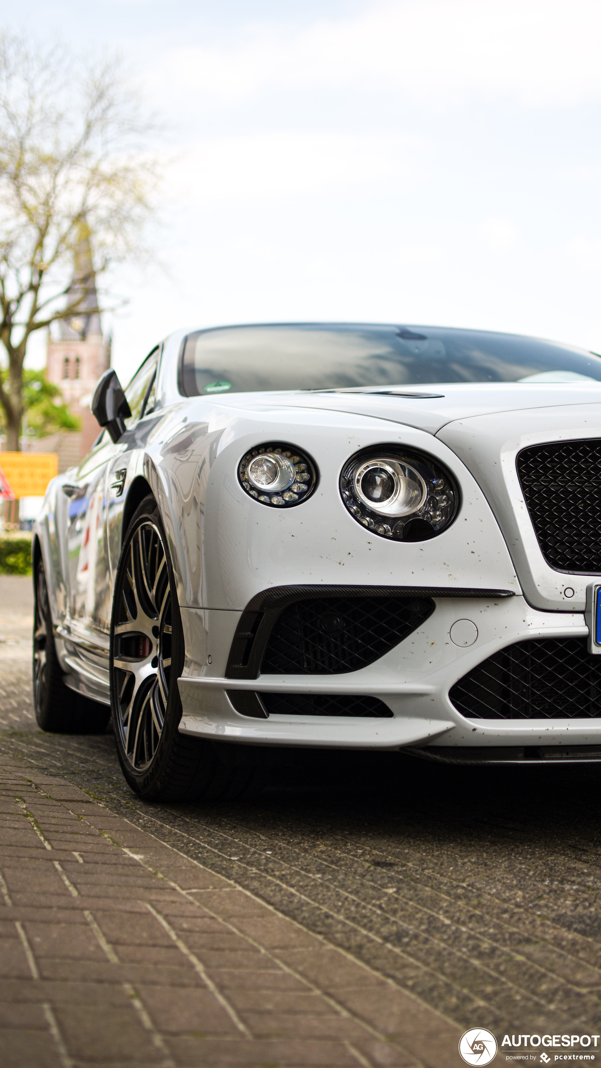 Bentley Continental Supersports Coupé 2018 April 2022
