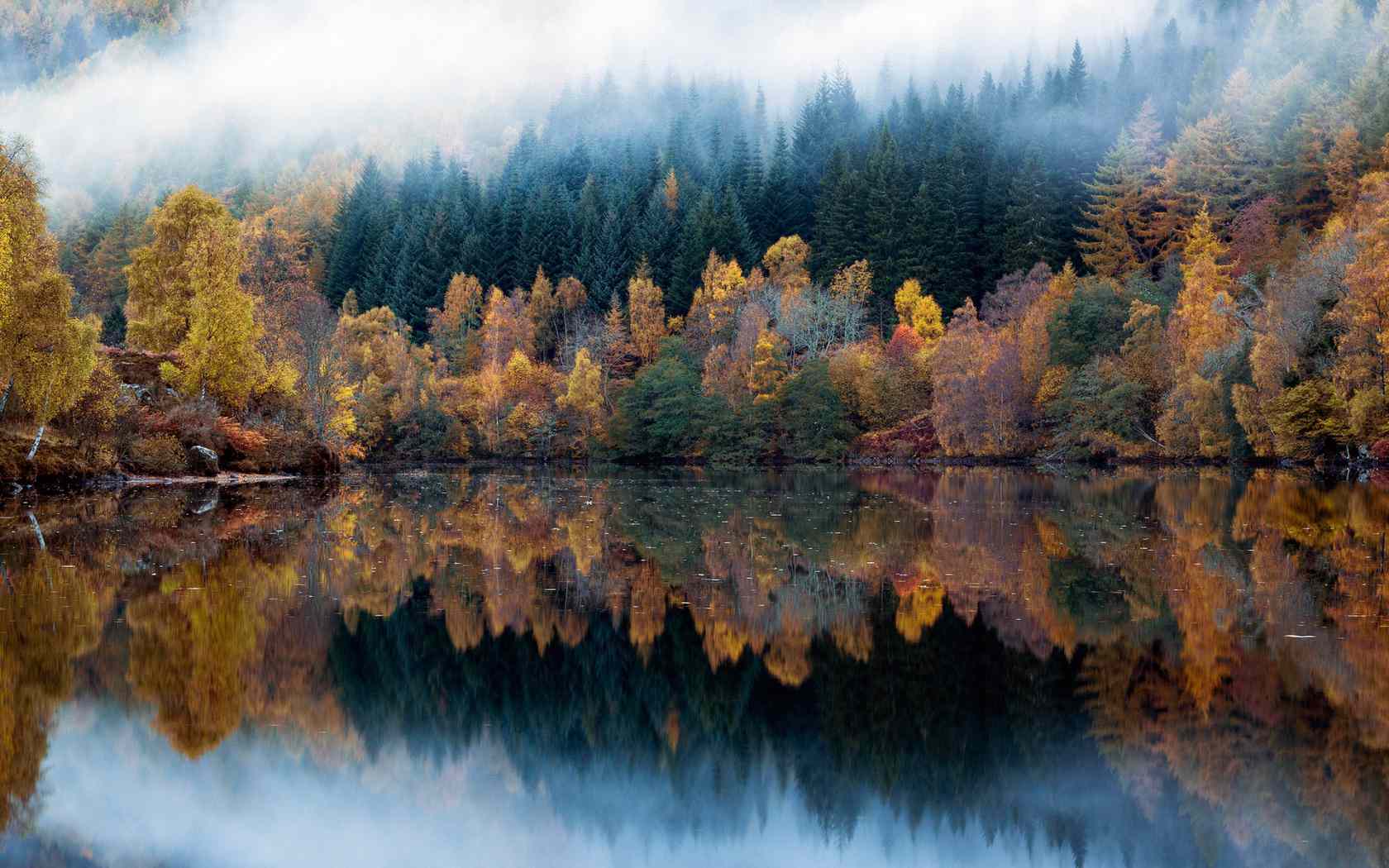 Autumn Aesthetic Laptop Wallpaper Free Autumn Aesthetic Laptop Background