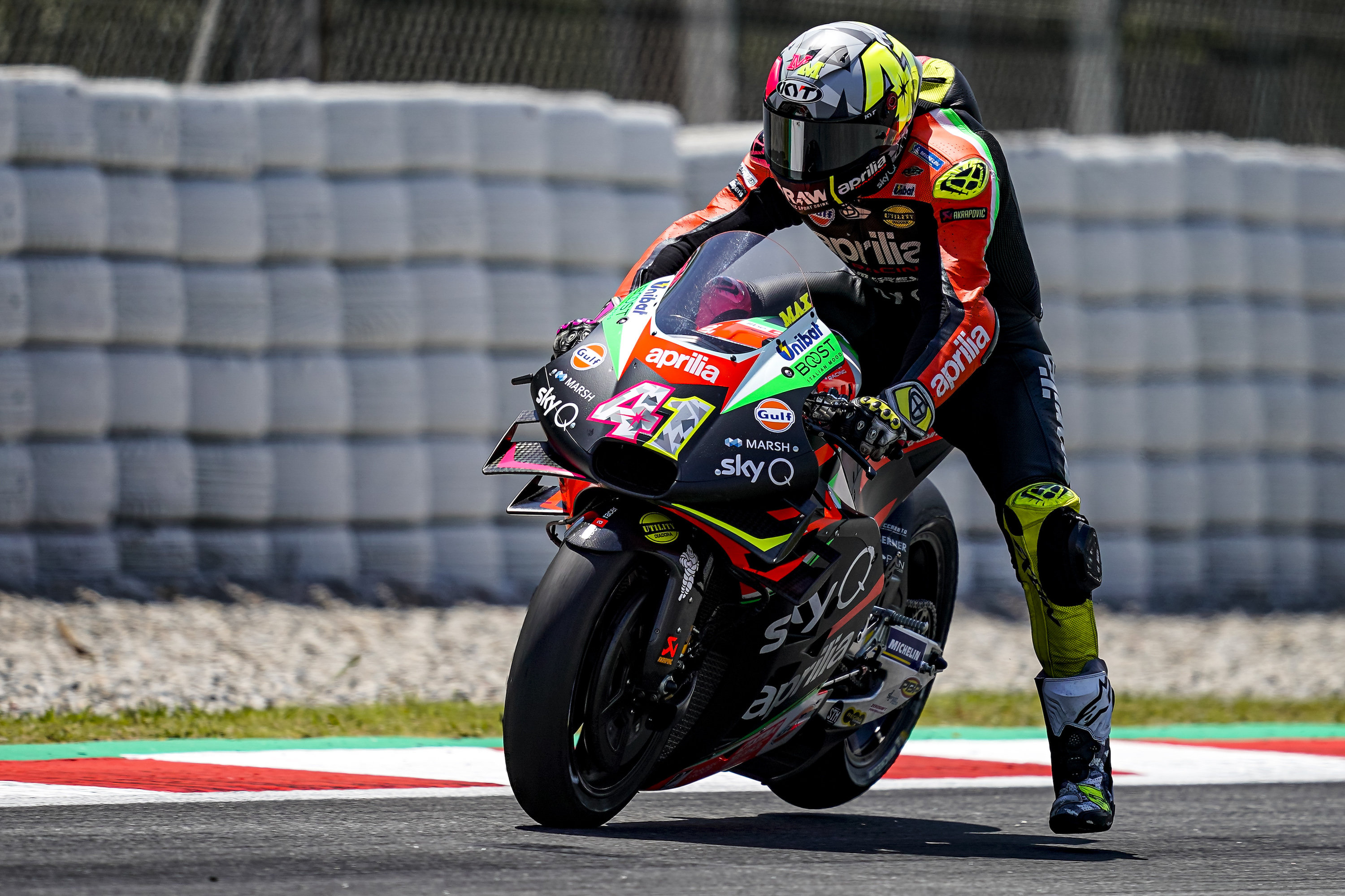 Difficult qualifier for Aleix Espargaro in Catalunya