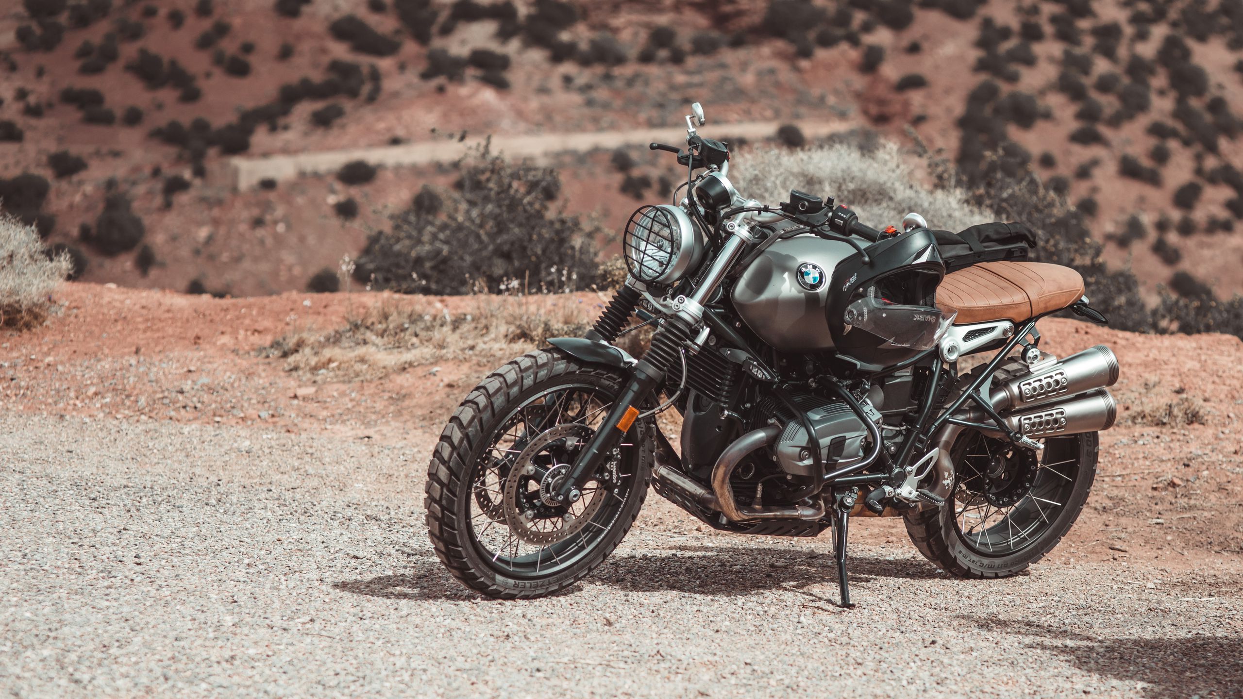 Download wallpaper 2560x1440 bmw, motorcycle, bike, side view, wheel widescreen 16:9 HD background