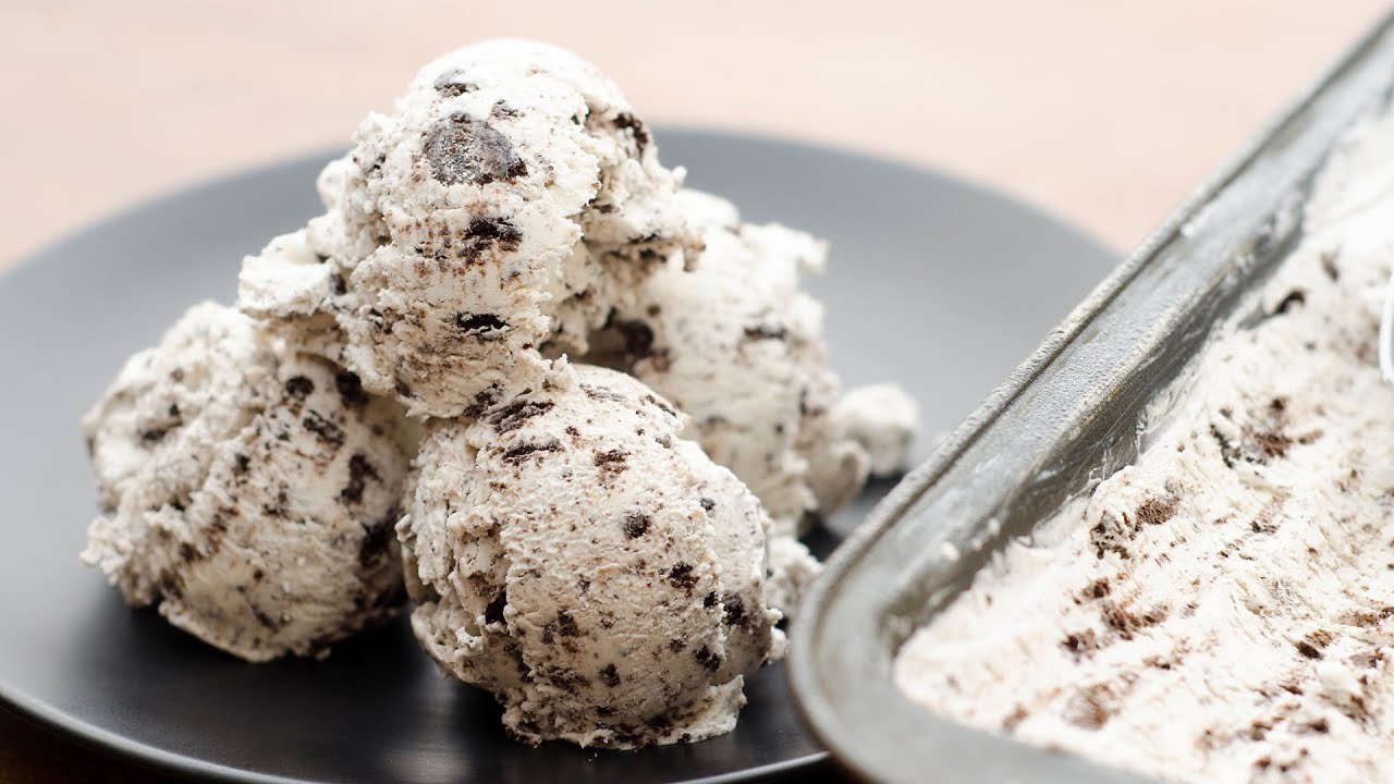 HOW TO MAKE OREO ICE CREAM AT HOME l ONLY 4 INGREDIENTS l NO EGGS l NO ICE CREAM MACHINE